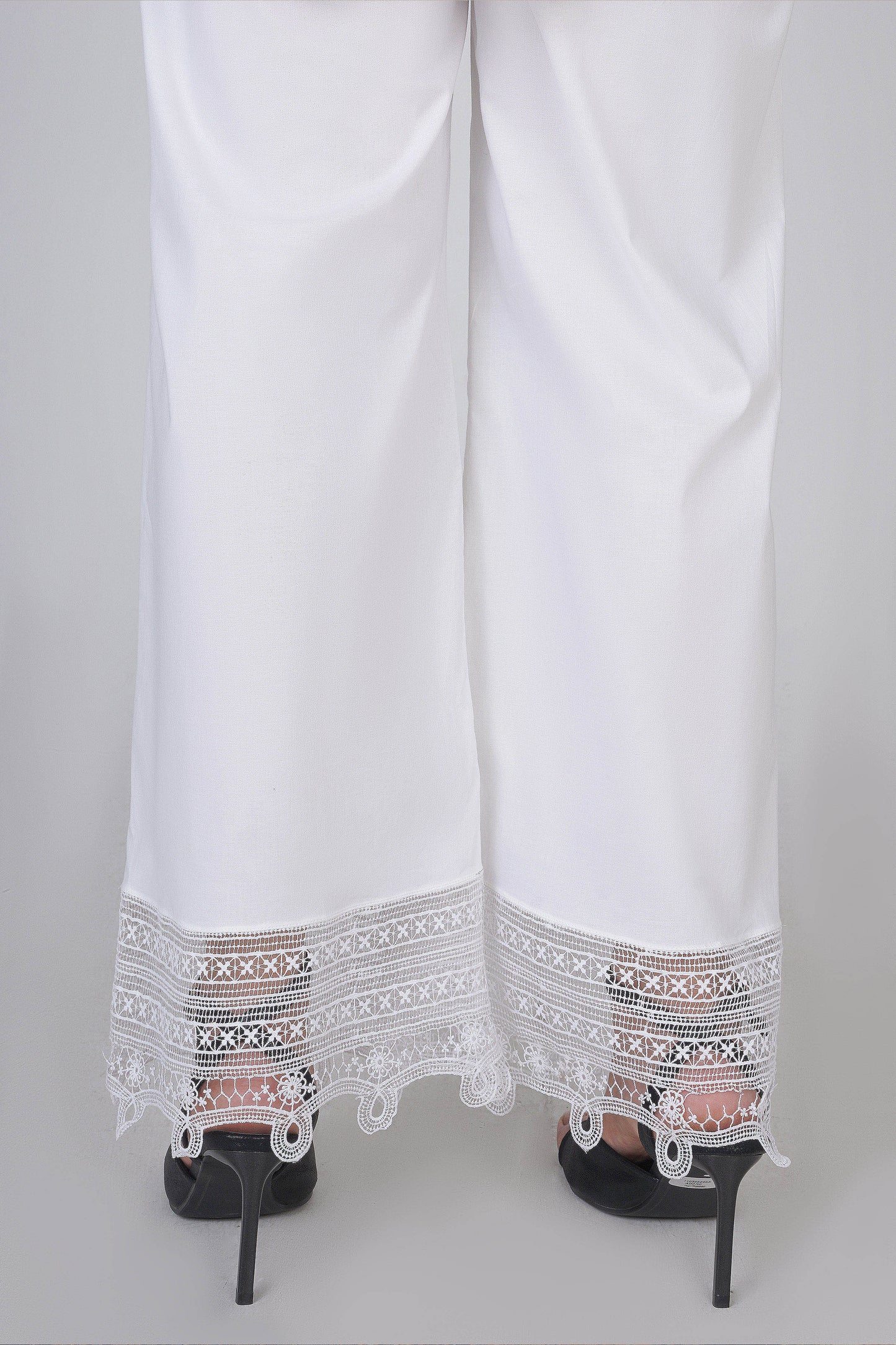 CAMBRIC | EMBROIDERED