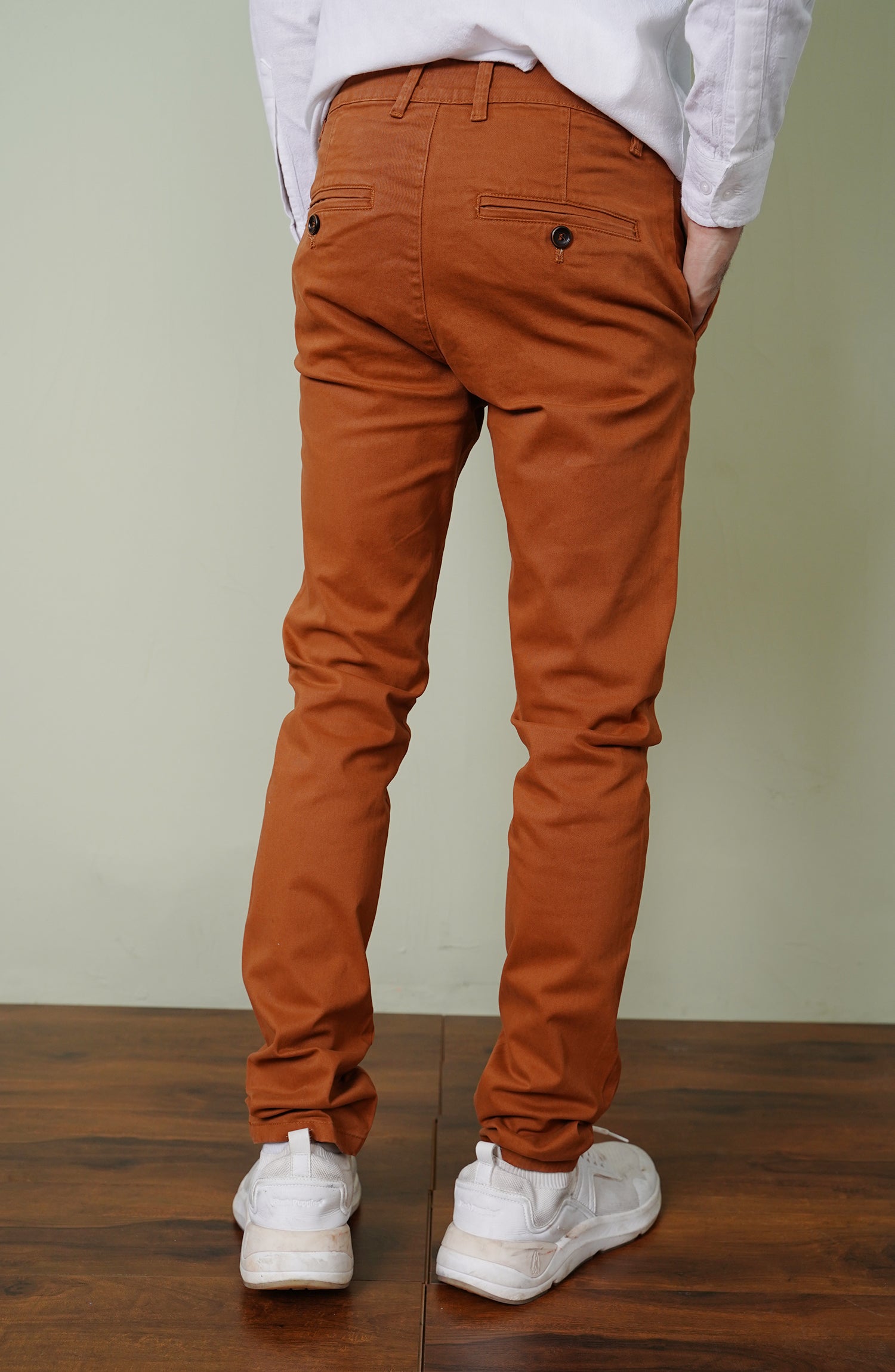 Slim Fit Chino - MND701A124 - Shop Now at Leisure Club