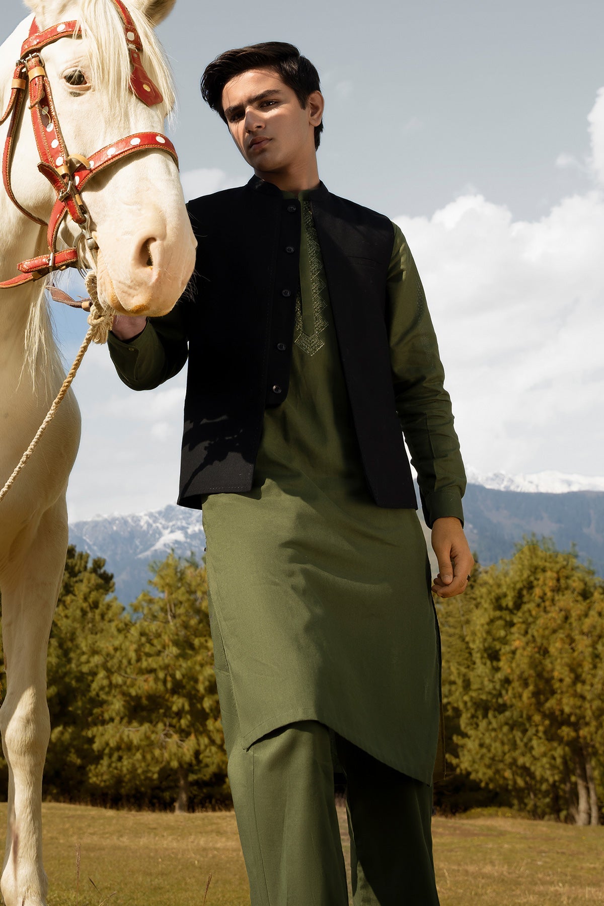 Boys Khaddar Waist Coat - SBWC603424 - Shop Now at Leisure Club