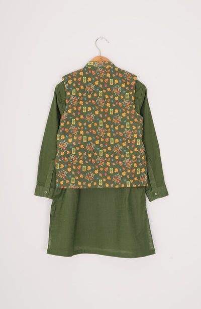 Boys Printed Waist Coat 3piece Suit - SIS810225 - Shop Now at Leisure Club