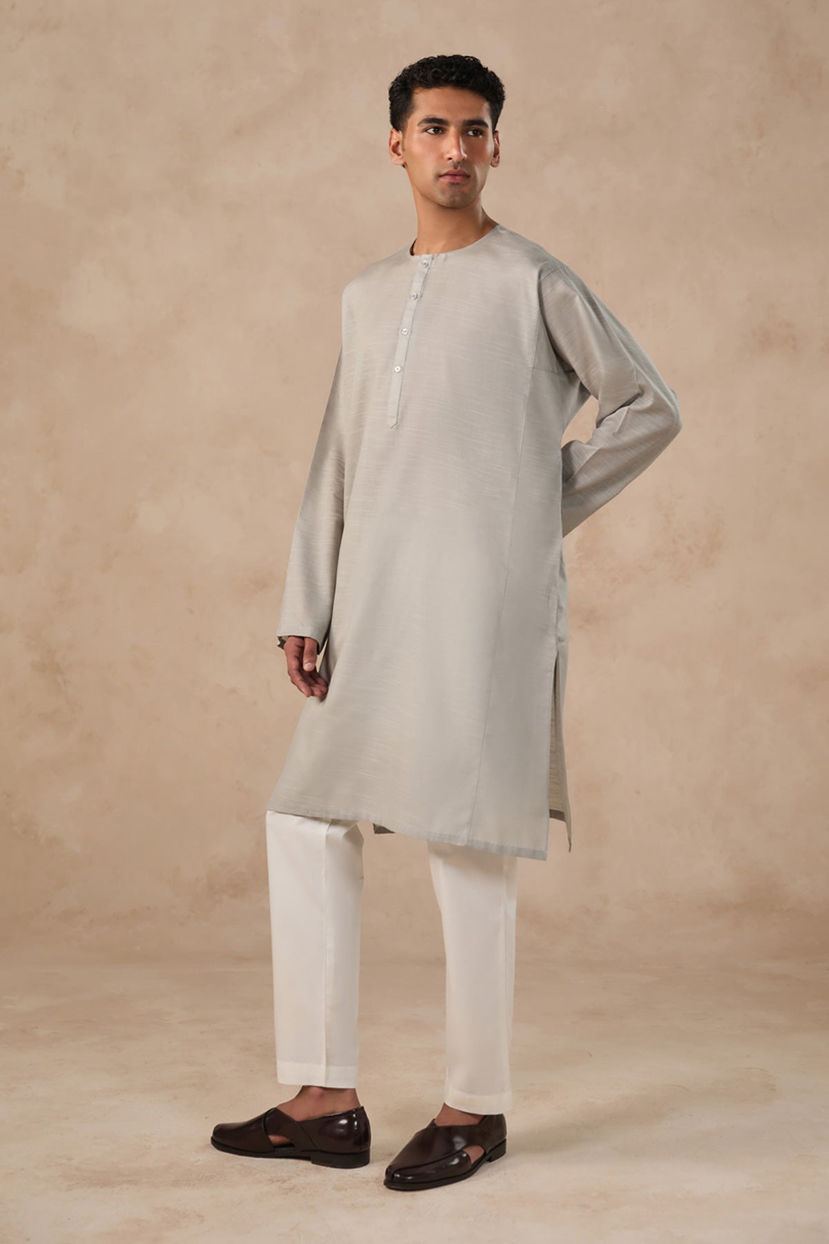 Ali Garh Kurta - SMK109126 - Shop Now at Shahnameh