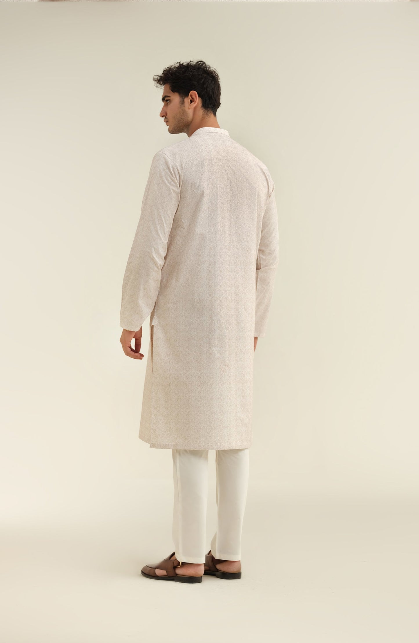 Men's s Embroidered Kurta