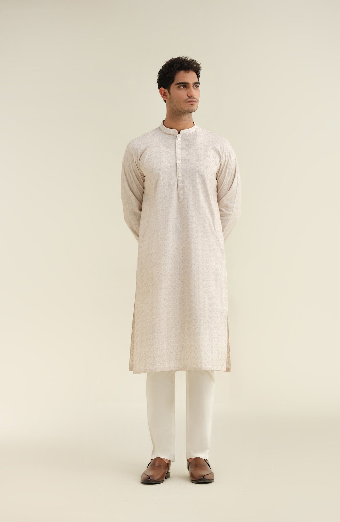 Men's s Embroidered Kurta