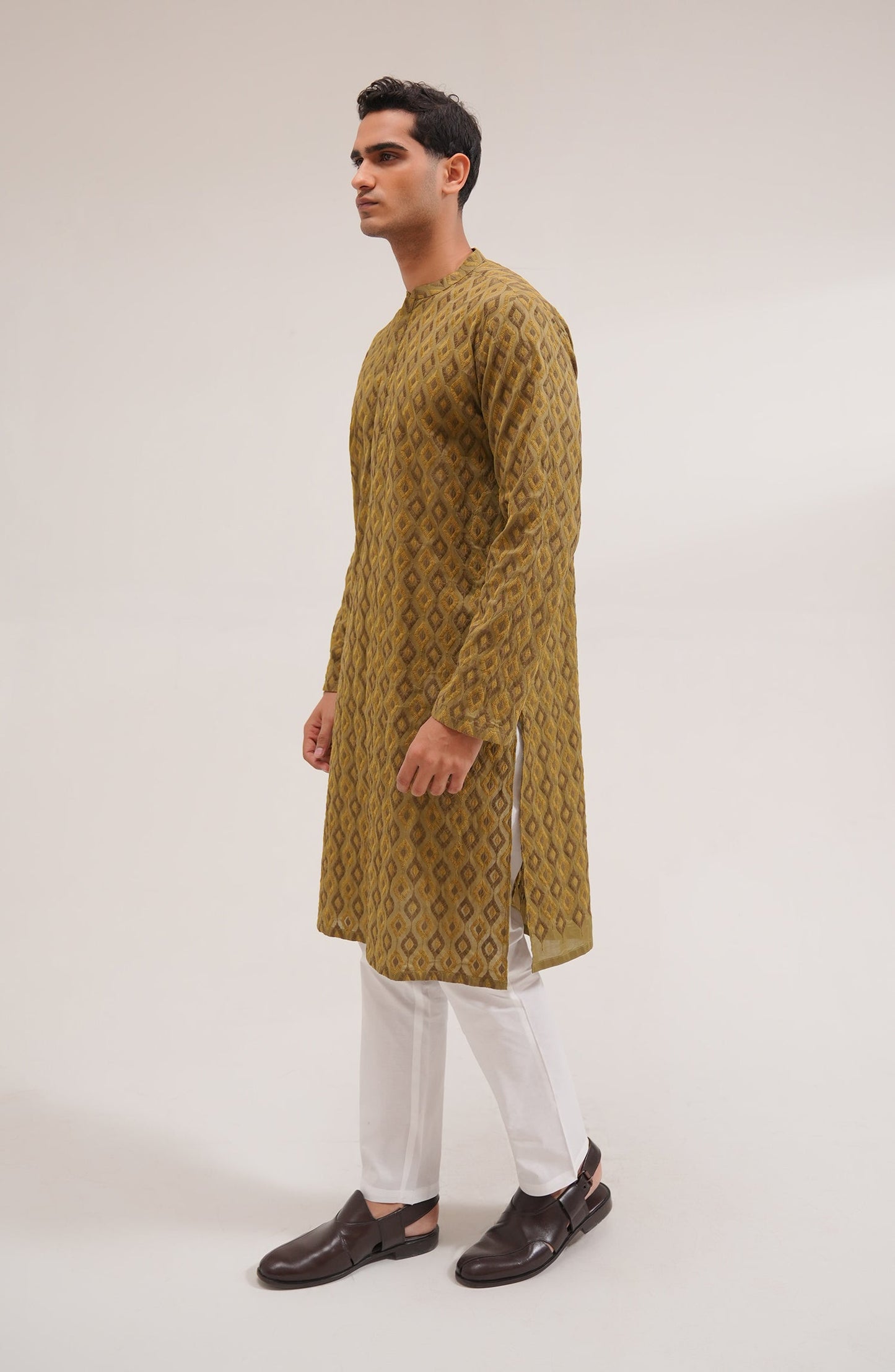 Men's Lawn Embroidered Kurta - Shop Now at Shahnameh