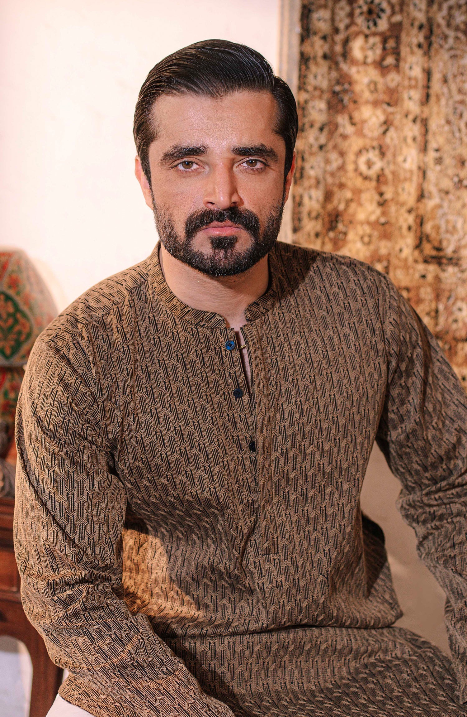 Men's Embroidered Kurta - Shop Now at Shahnameh