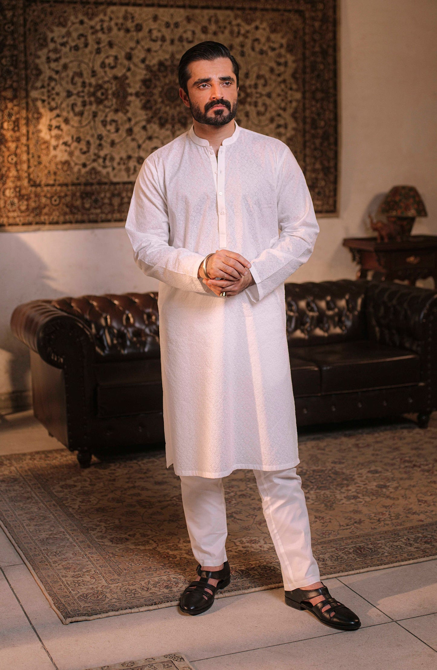 Men's Lawn Embroidered Kurta