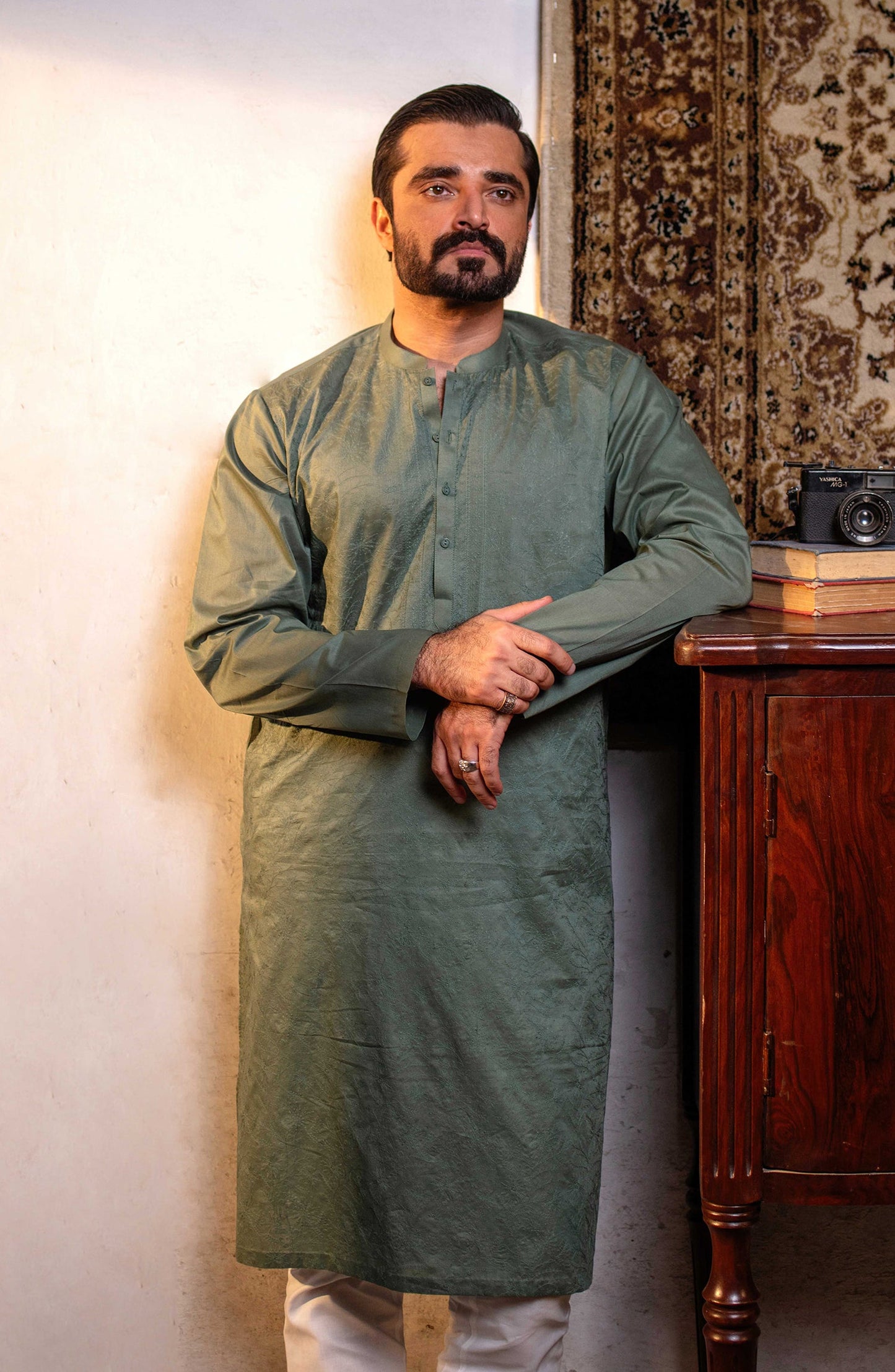 Men's Lawn Embroidered Kurta