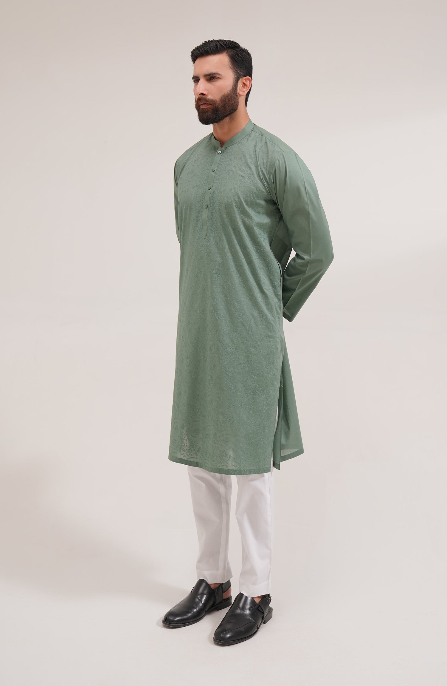 Men's Embroidered Kurta - Shop Now at Shahnameh