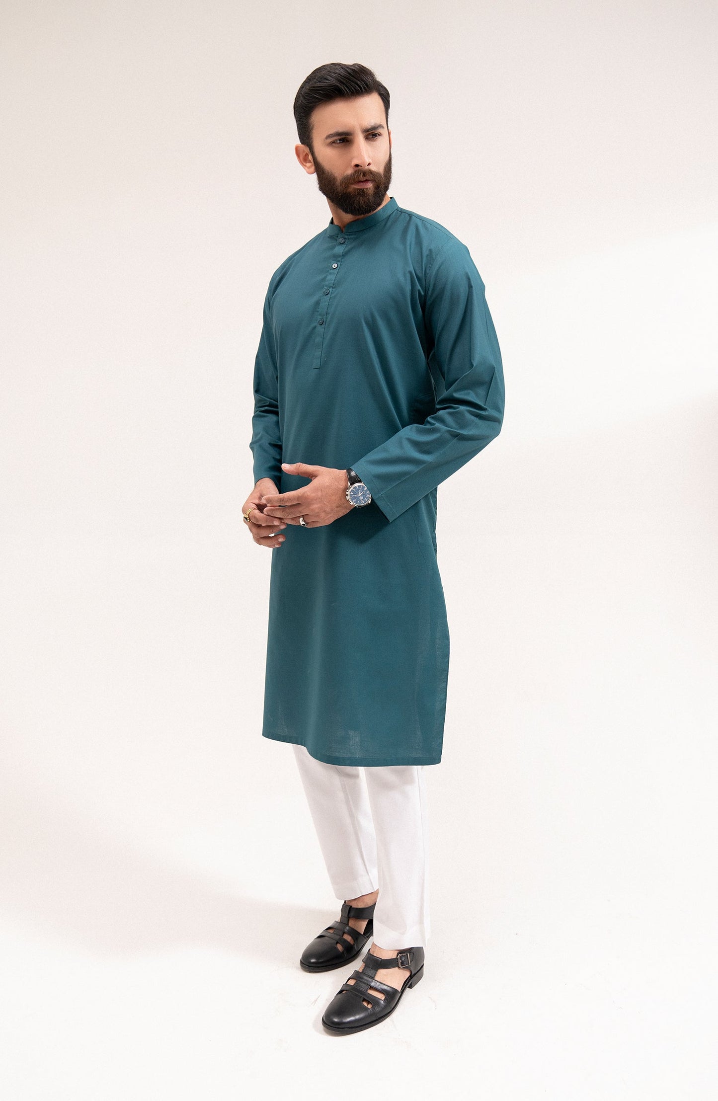 Men's Kurta-Regular Fit - Shop Now at Shahnameh