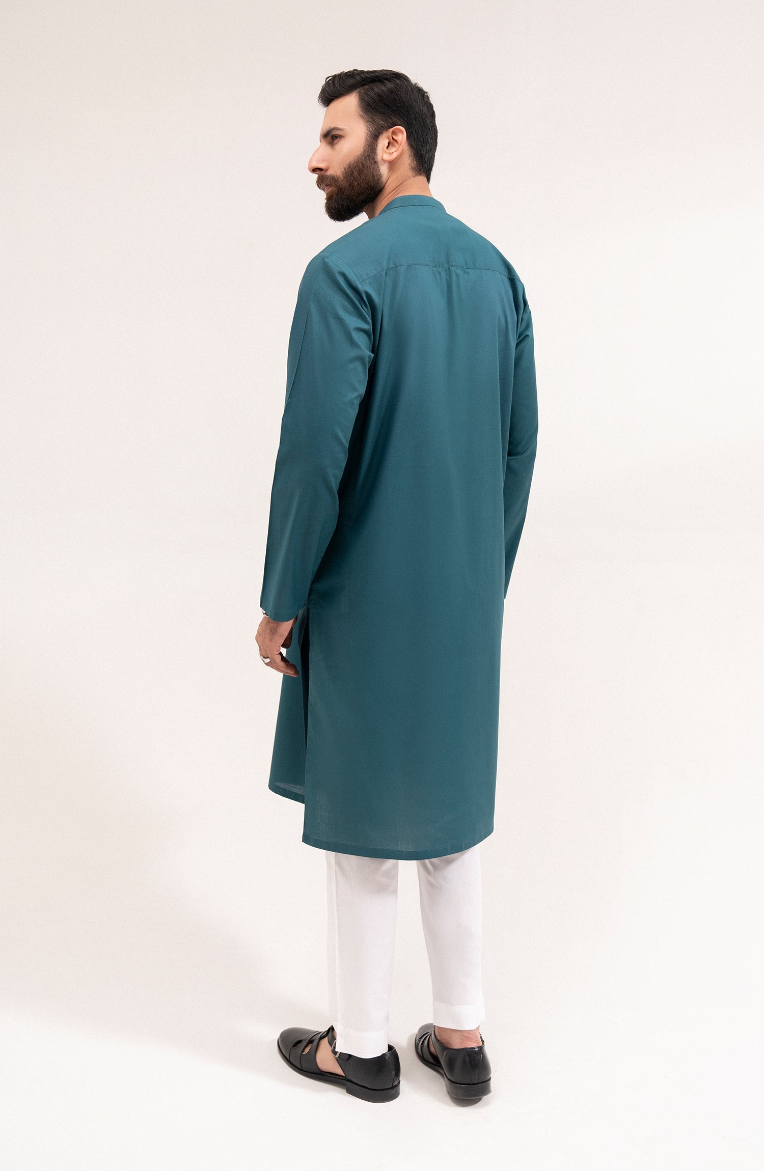 Men's Kurta-Regular Fit - Shop Now at Shahnameh