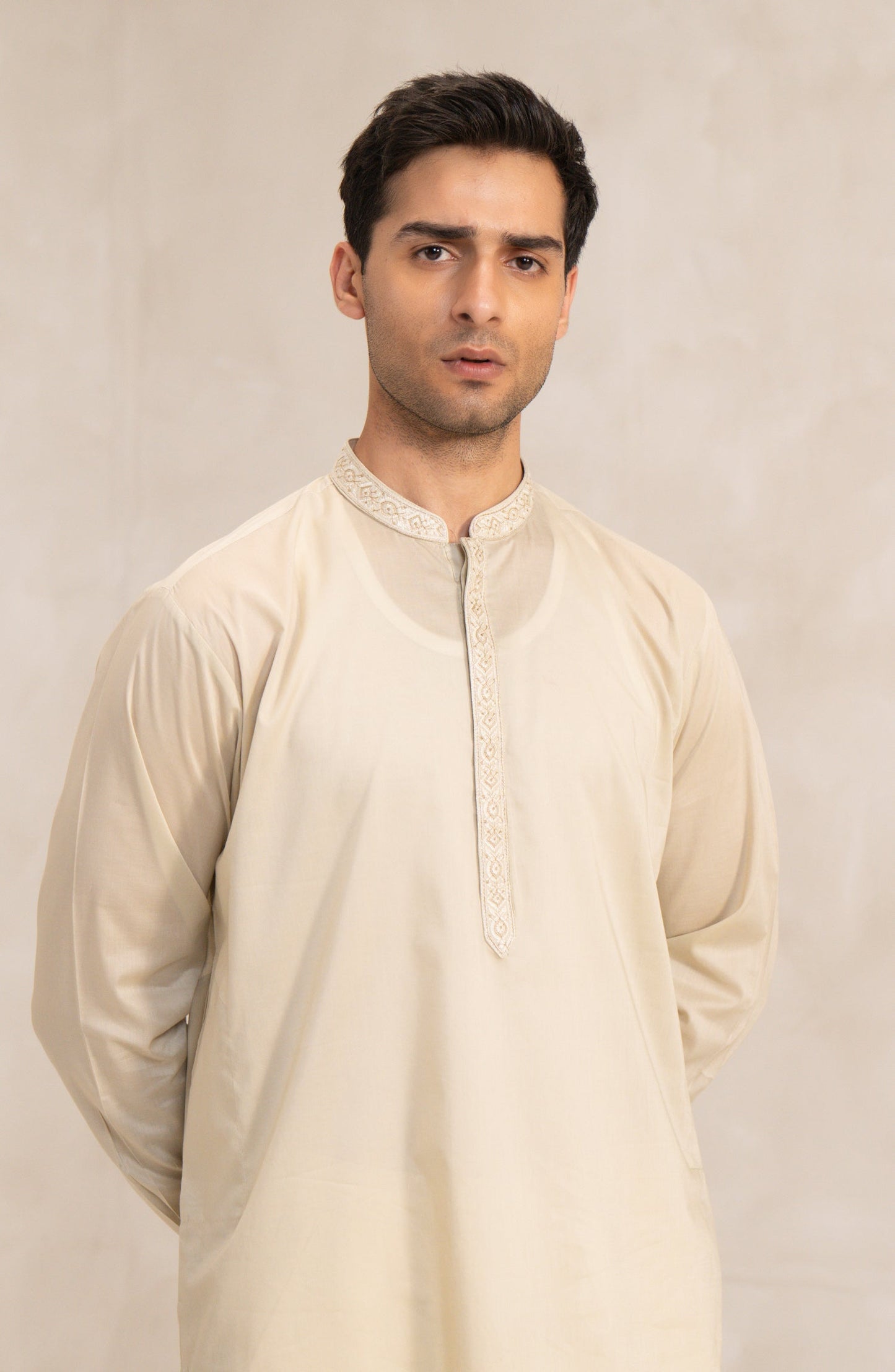 Men's  Embroidered Kurta - Shop Now at Shahnameh
