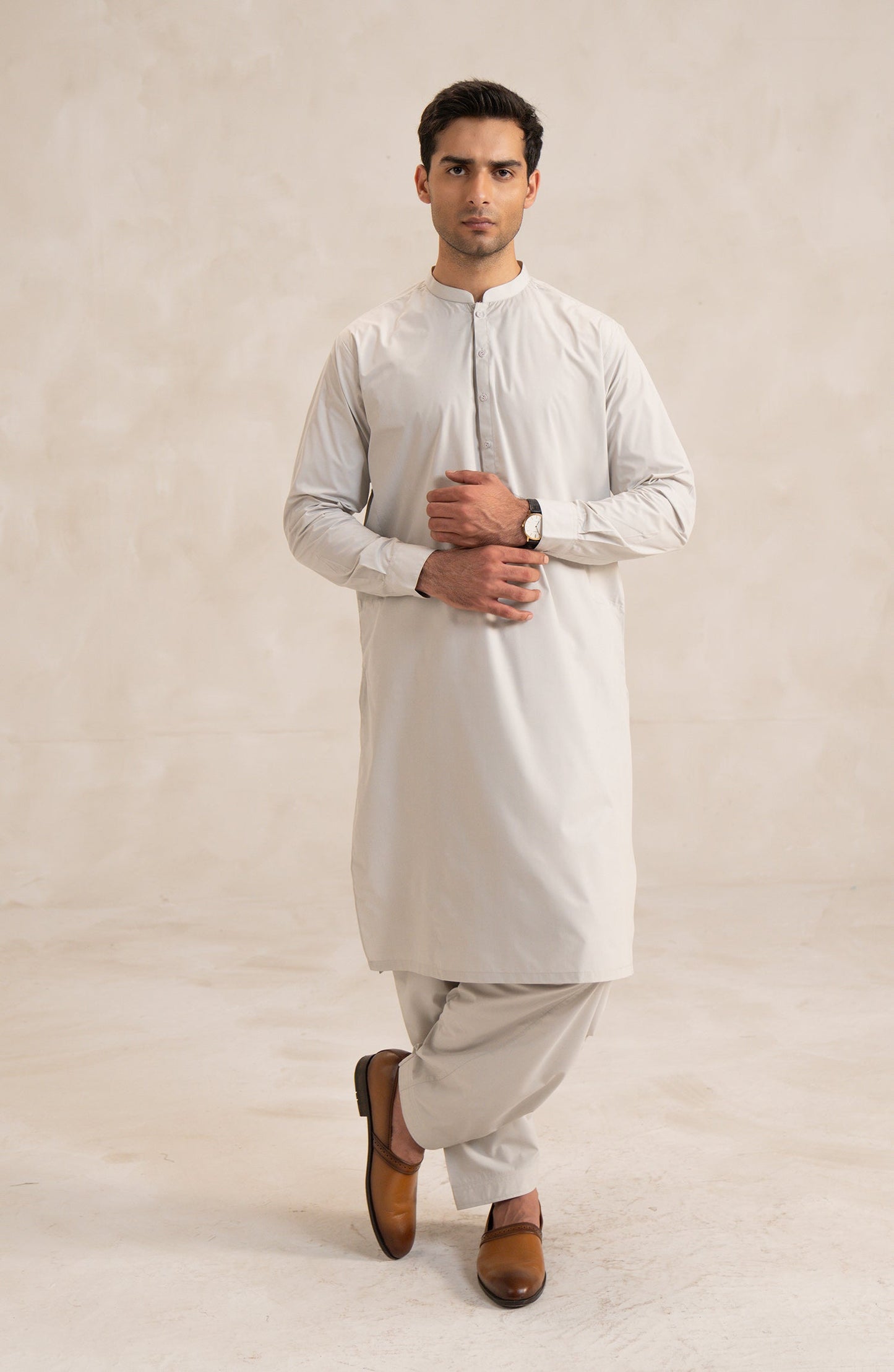 Men's 2 Piece Round Band Collar Suit
