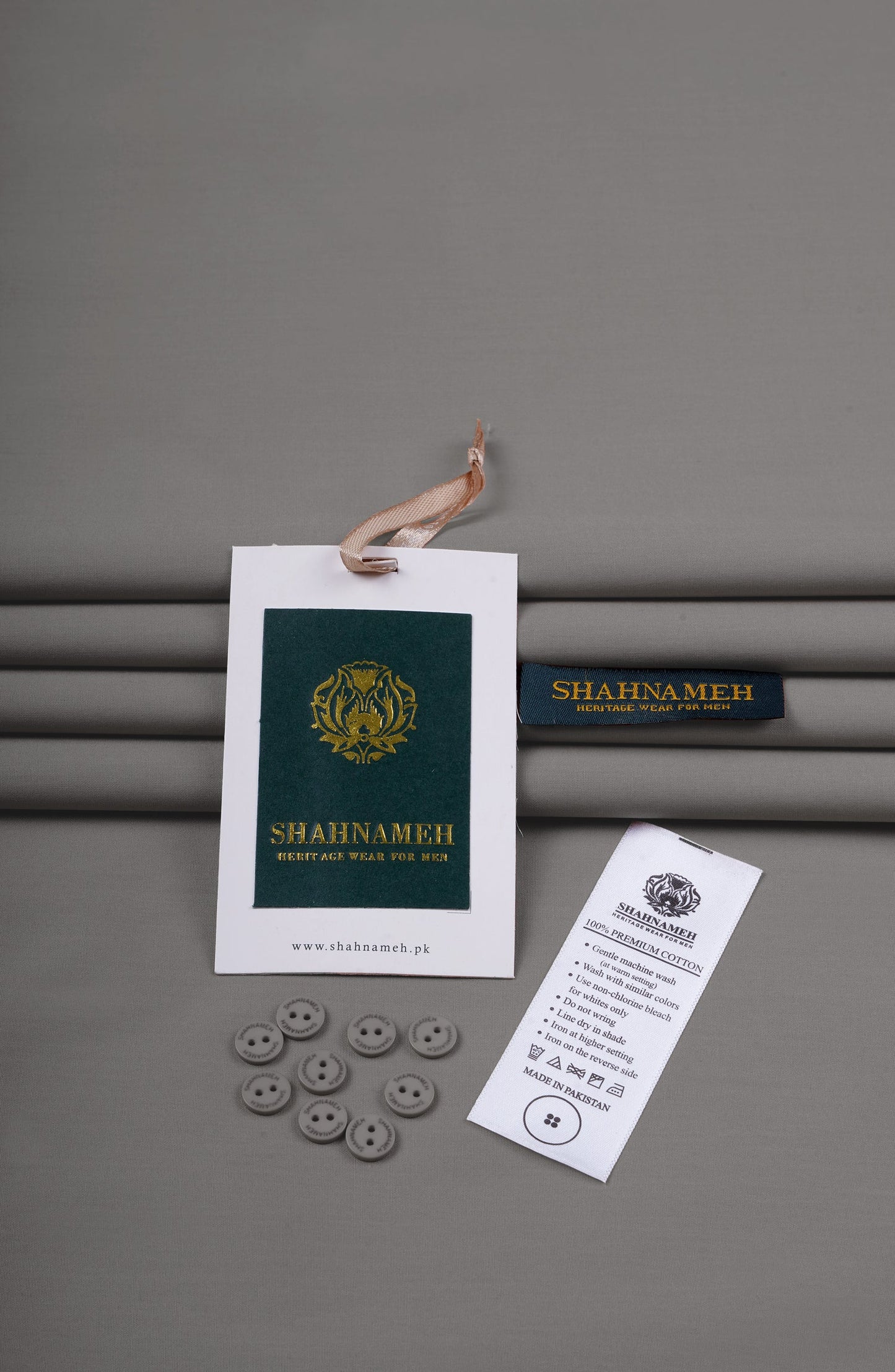 Men's Unstitched Suit
