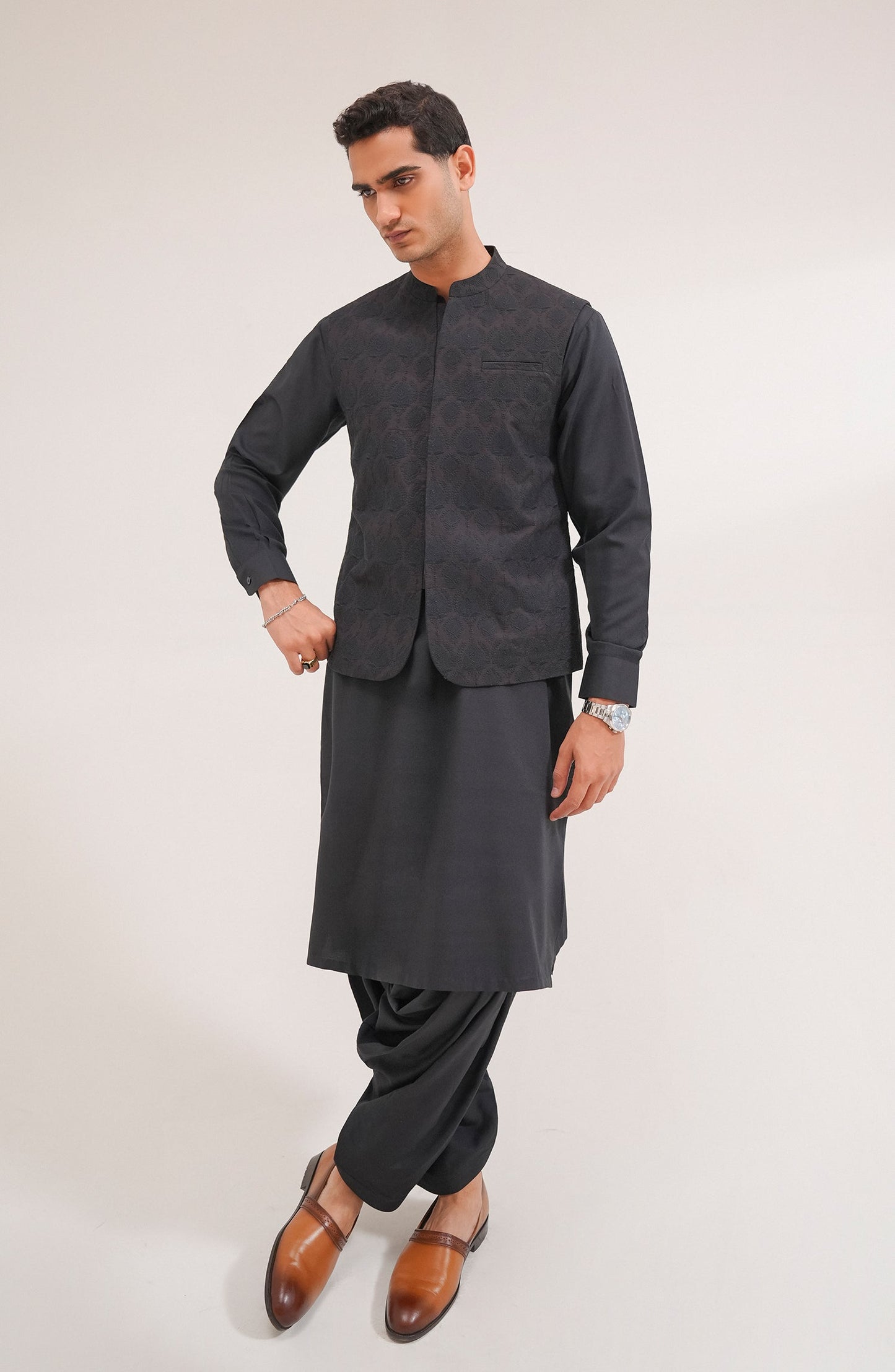 Men's Waistcoat - Shop Now at Shahnameh