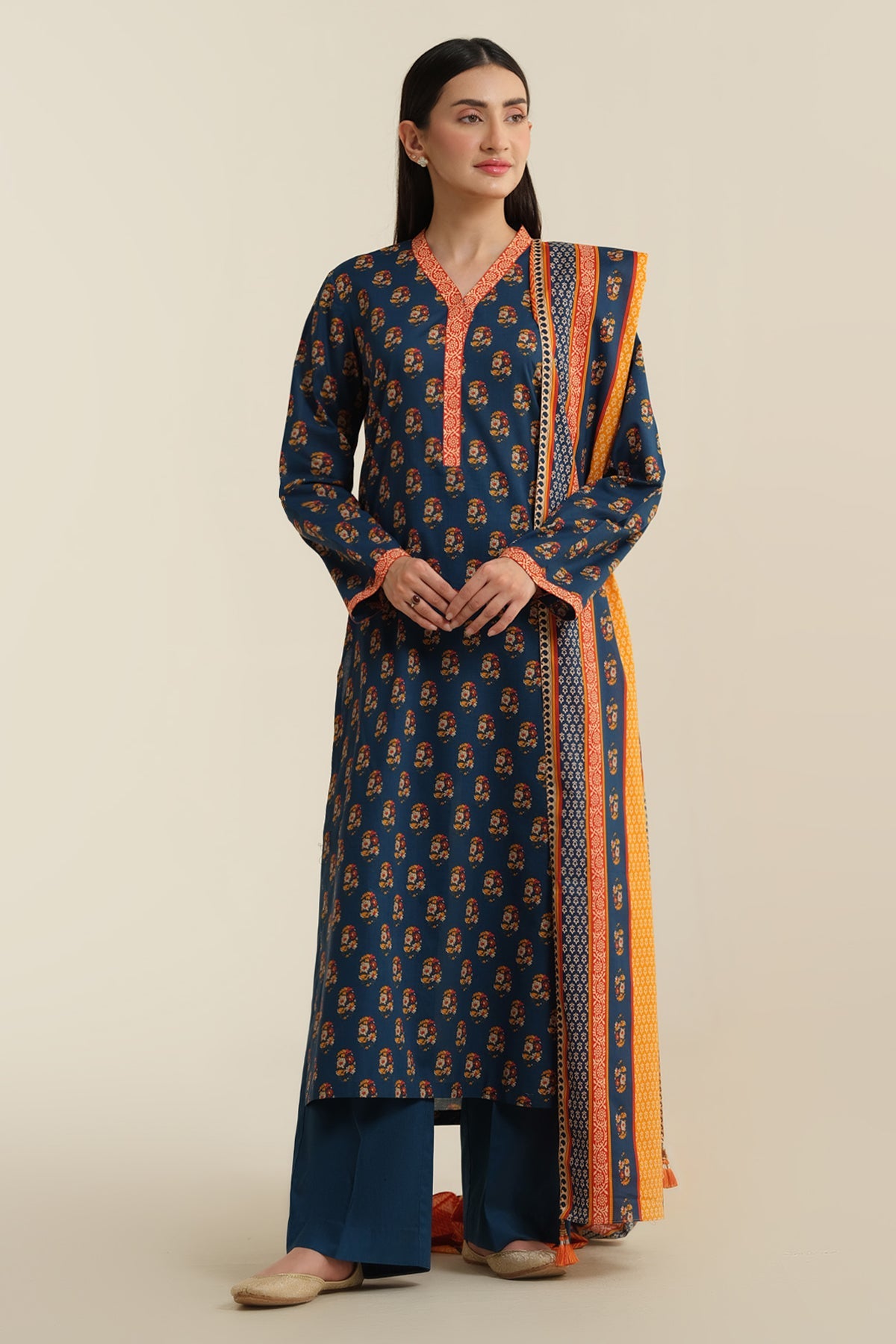 3 Piece - Printed Lawn Suit - X6215 R - Shop Now at Kayseria