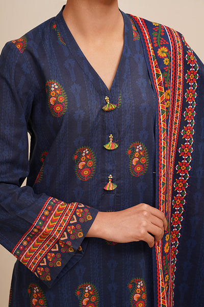 3 Piece - Printed Khaddar Suit - X7102 - Shop Now at Kayseria