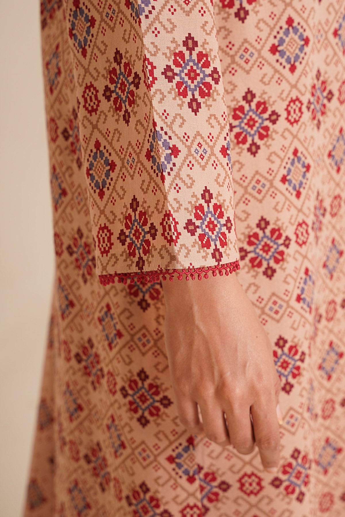 3 Piece - Printed Khaddar Suit - X7118 - Shop Now at Kayseria