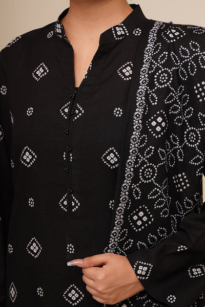 3 Piece - Printed Khaddar Suit - X7133 - Shop Now at Kayseria