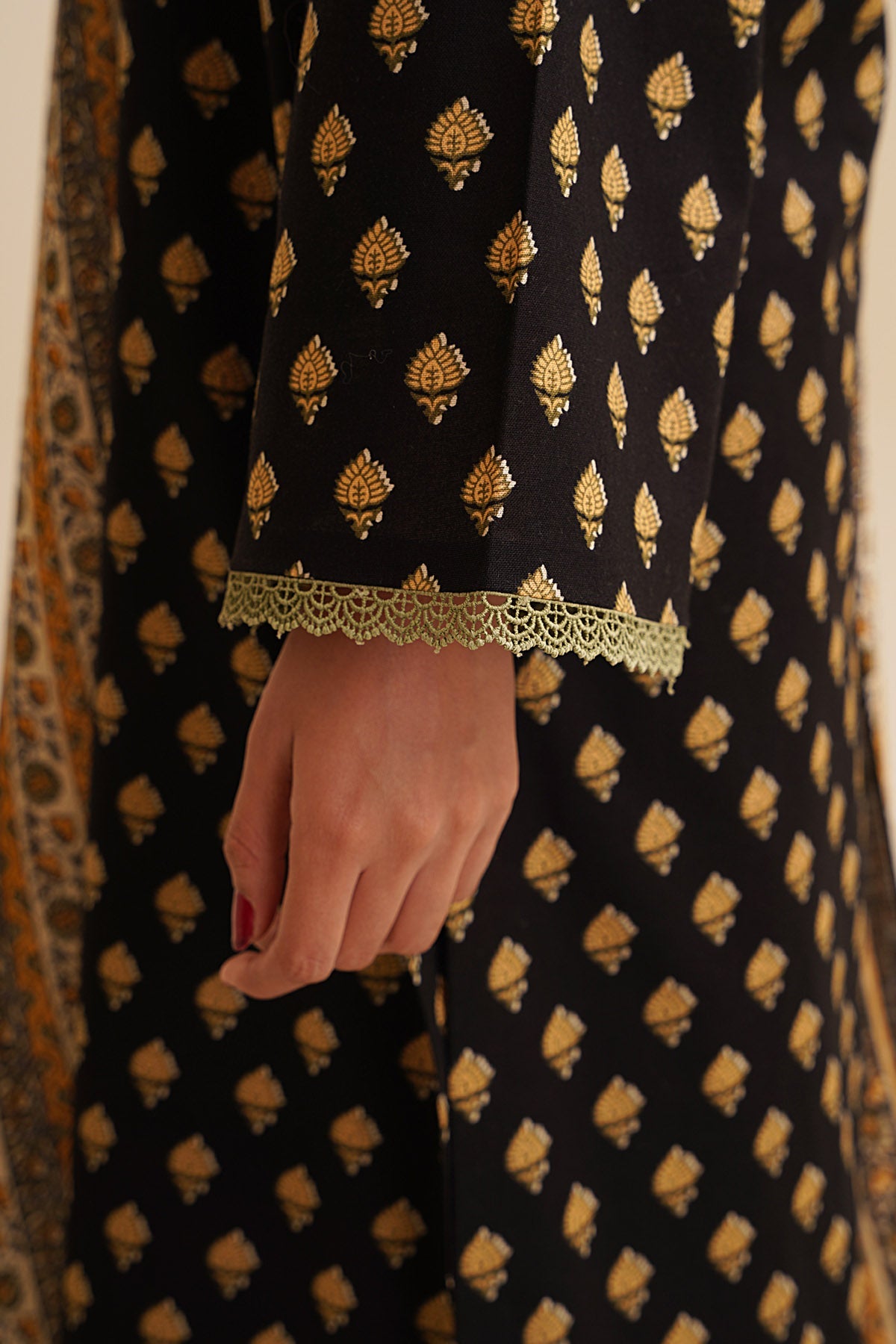 2 Piece - Printed Khaddar Suit - X7134 - Shop Now at Kayseria