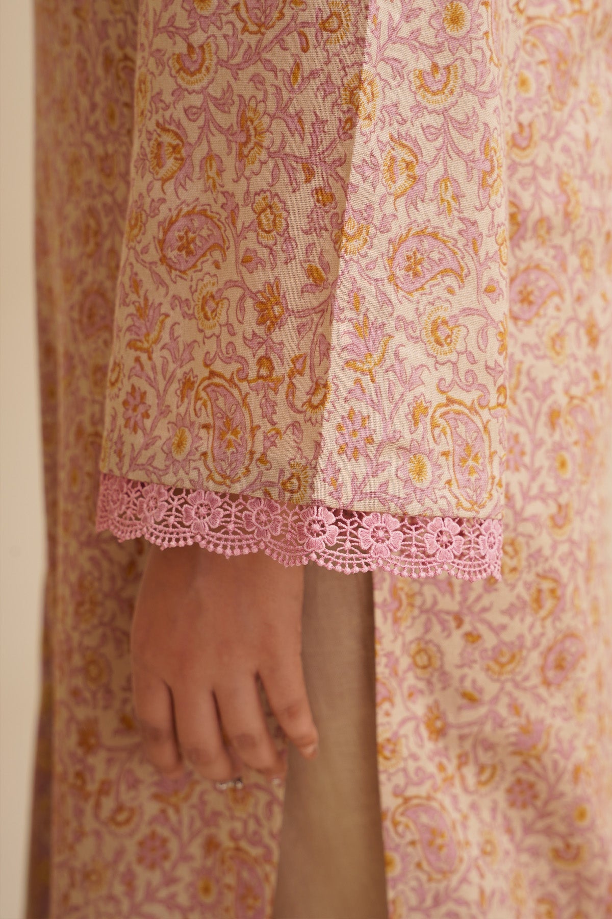 3 Piece - Printed Khaddar Suit - X7138 - Shop Now at Kayseria