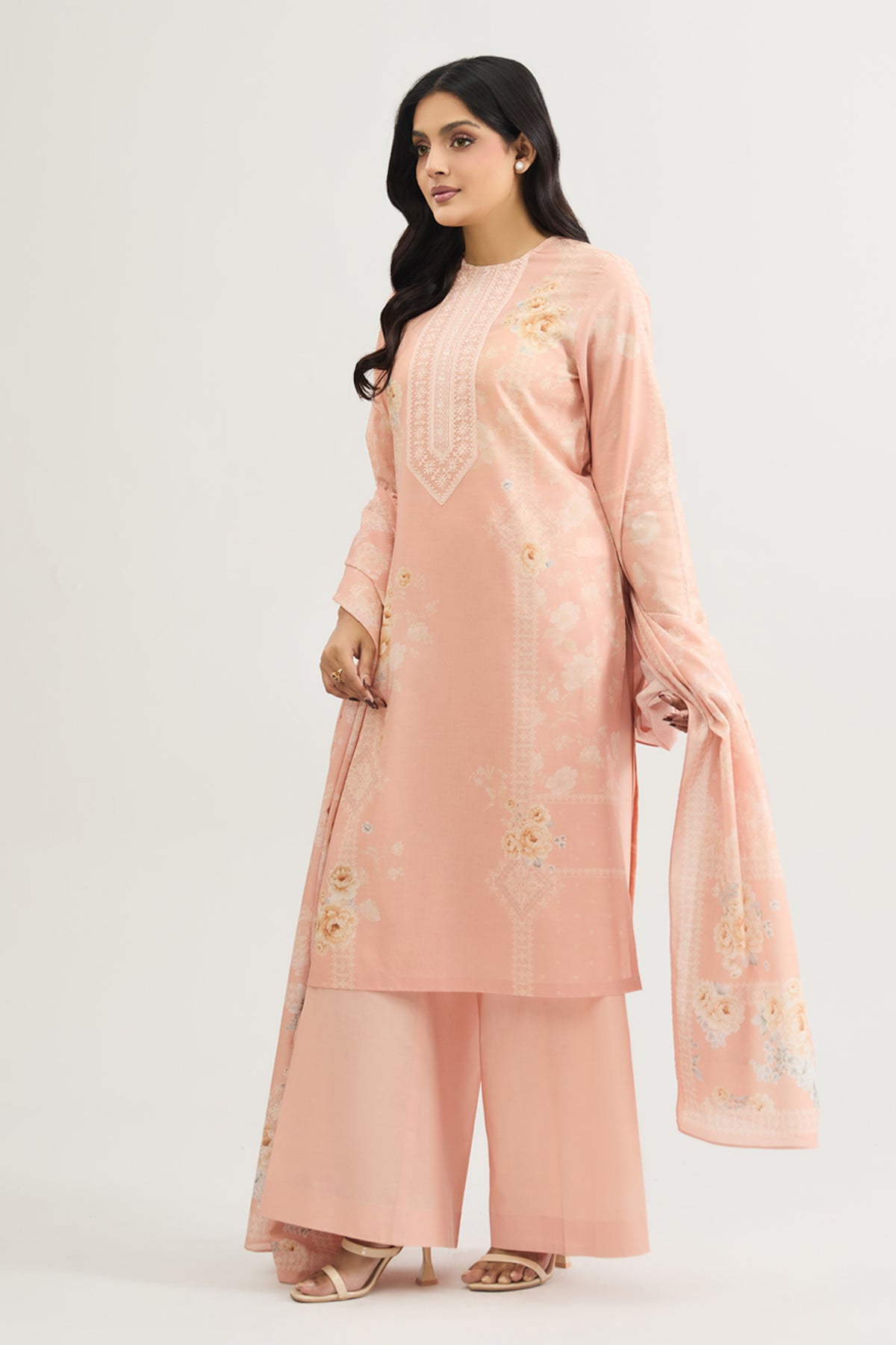 LAWN | EMBROIDERED - Shop Now at Kayseria