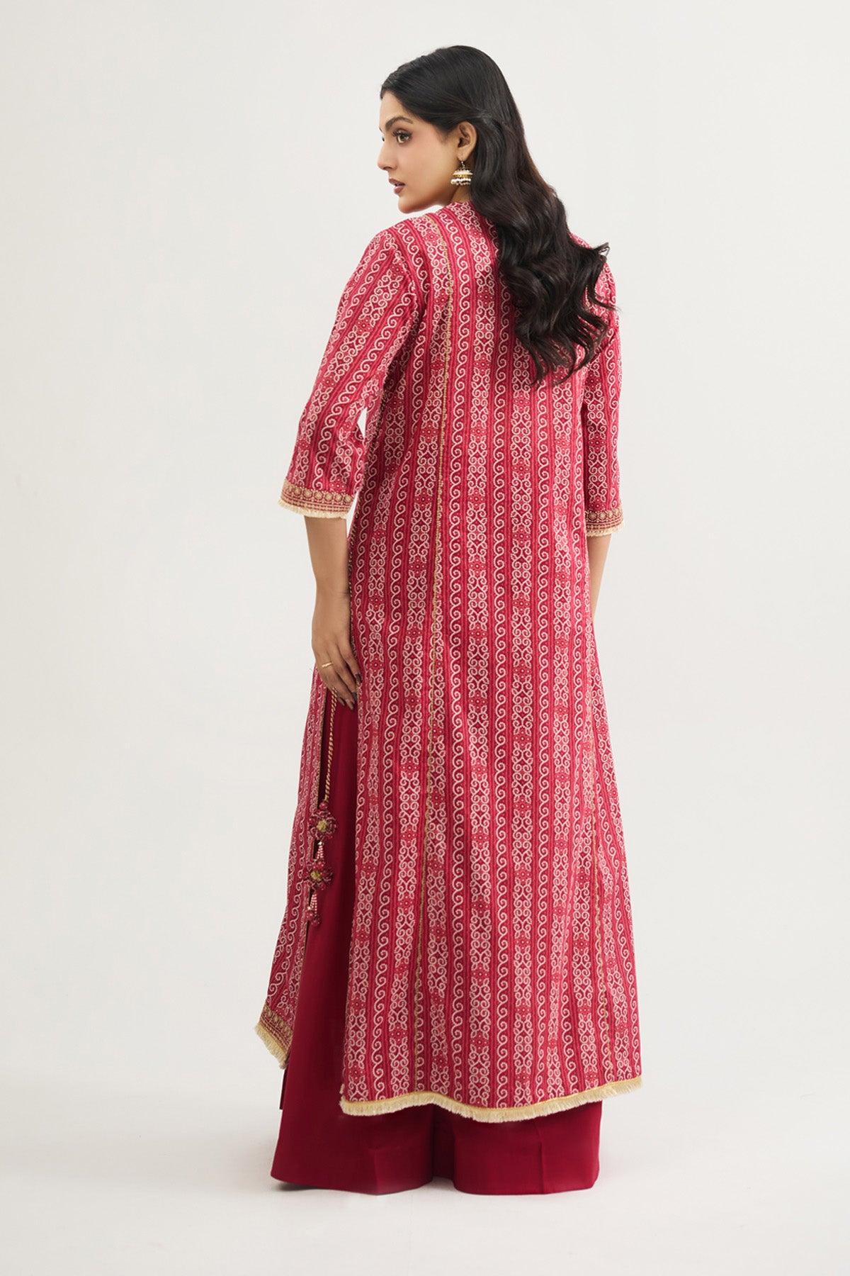 LAWN | EMBROIDERED - Shop Now at Kayseria
