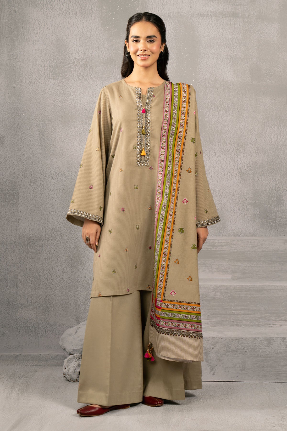 3 Piece - Embroidered Khaddar Suit - Shop Now at Kayseria