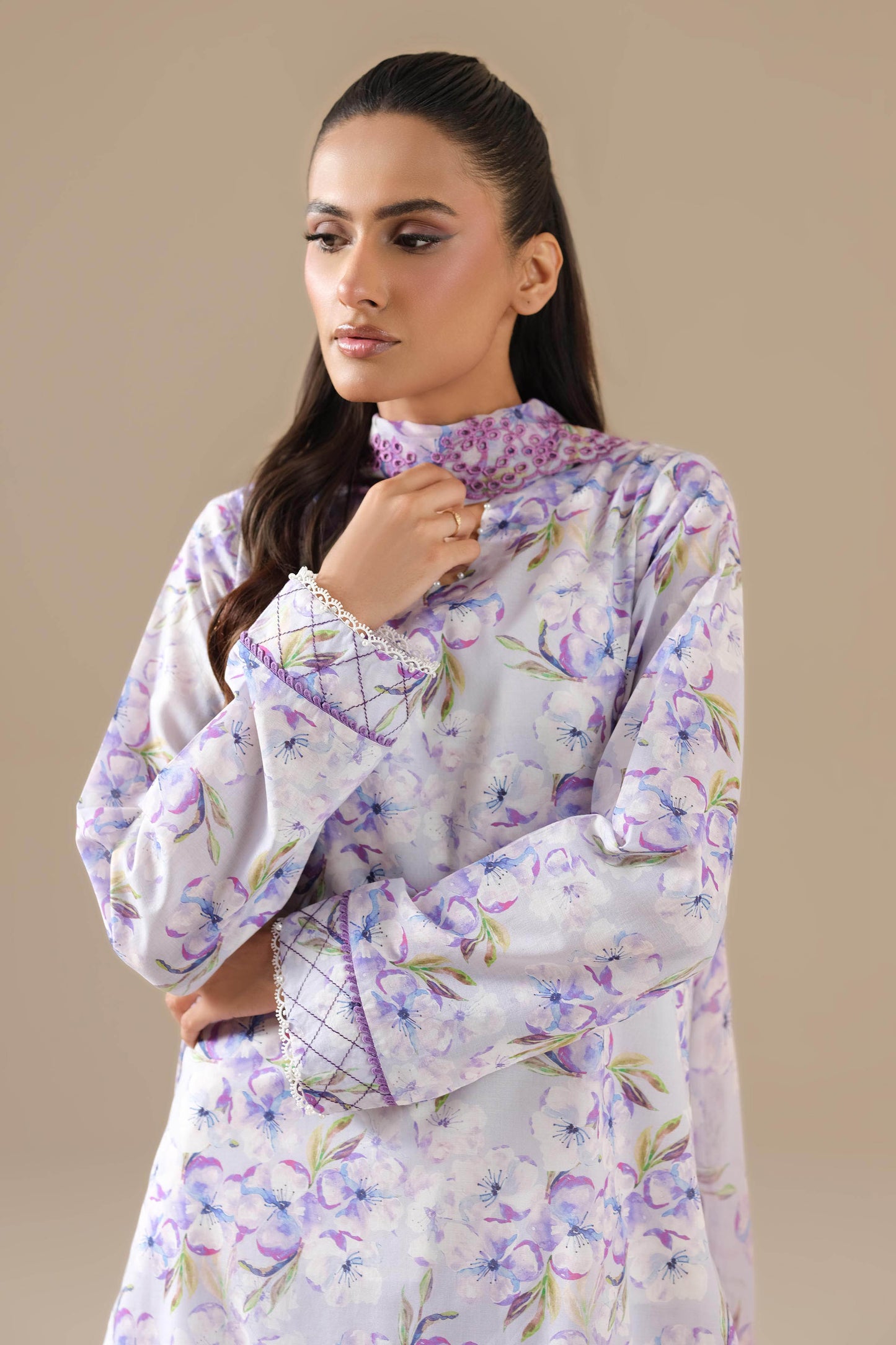 LAWN | EMBROIDERED