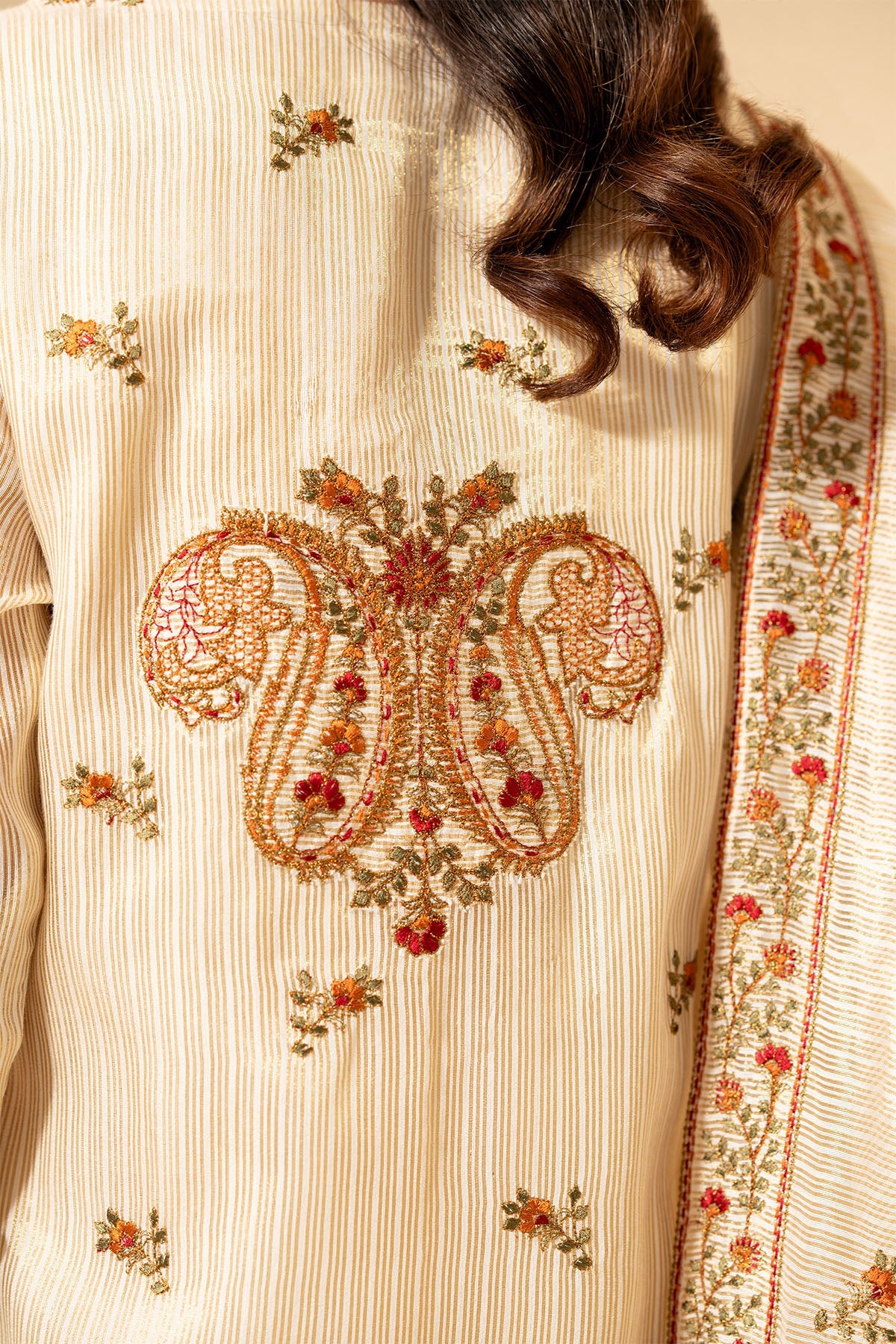 3 Piece - Embroidered Organza Suit - E1380 - Shop Now at Kayseria