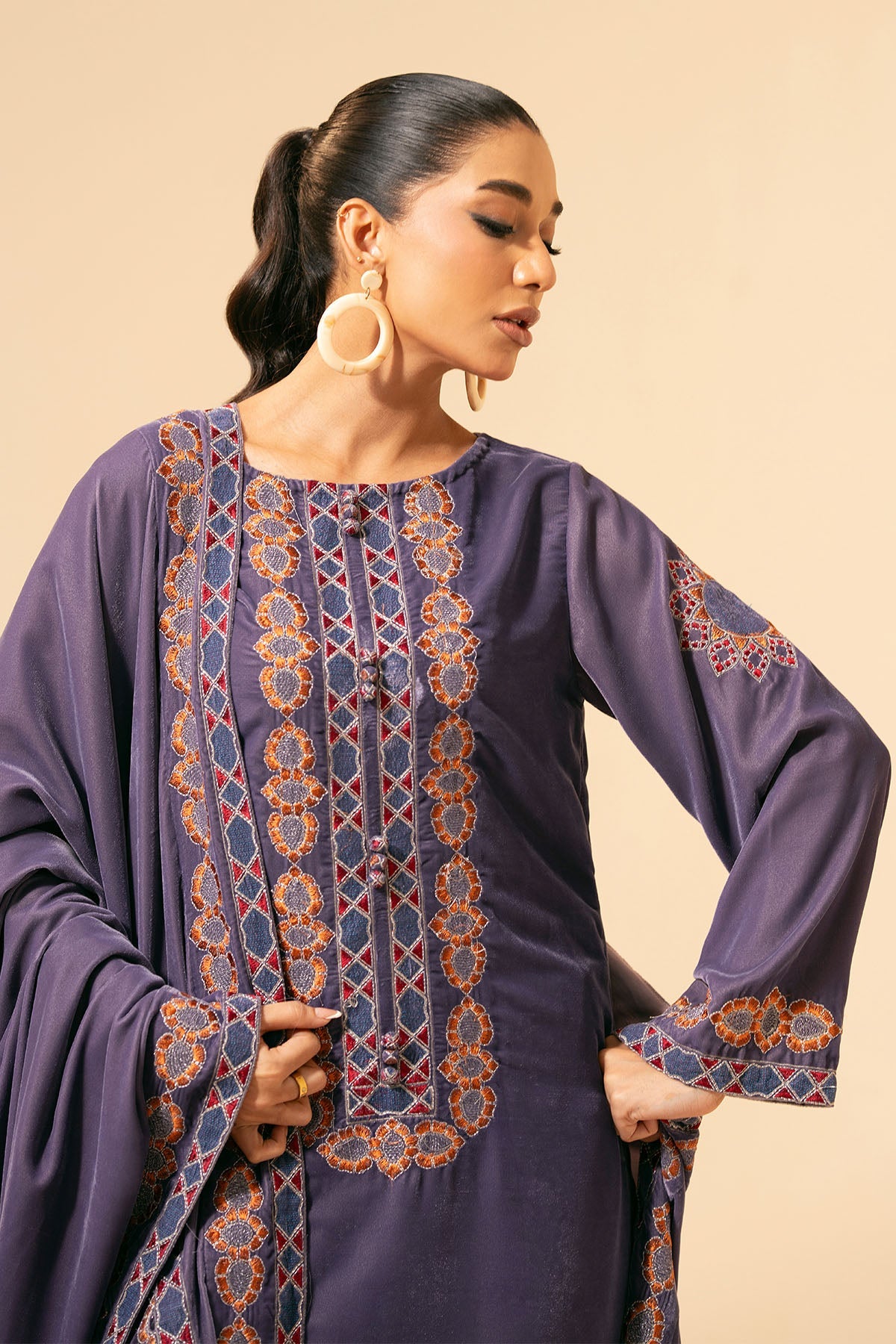 3 Piece - Embroidered Suit - E1474 - Shop Now at Kayseria