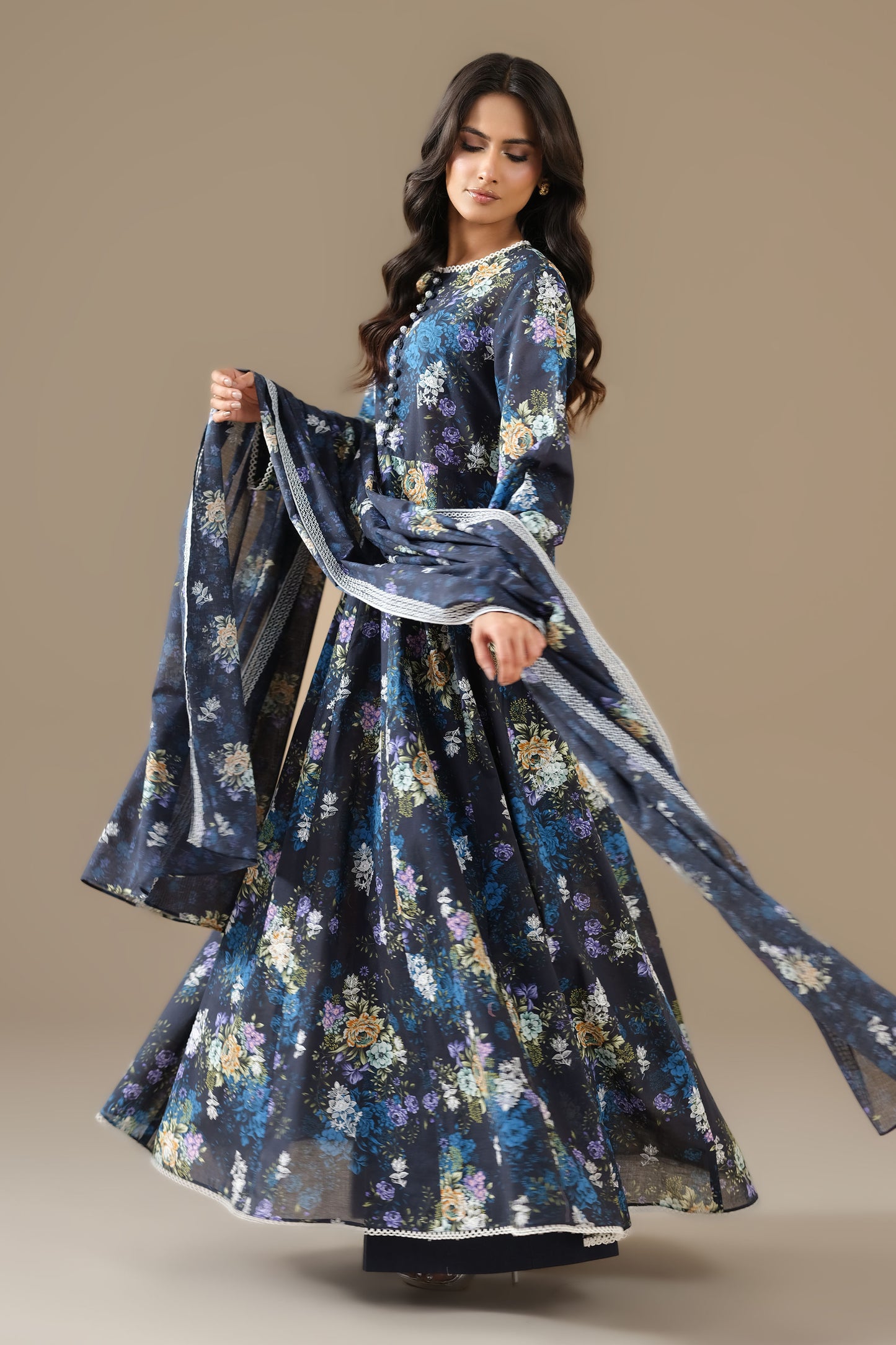 LAWN | EMBROIDERED