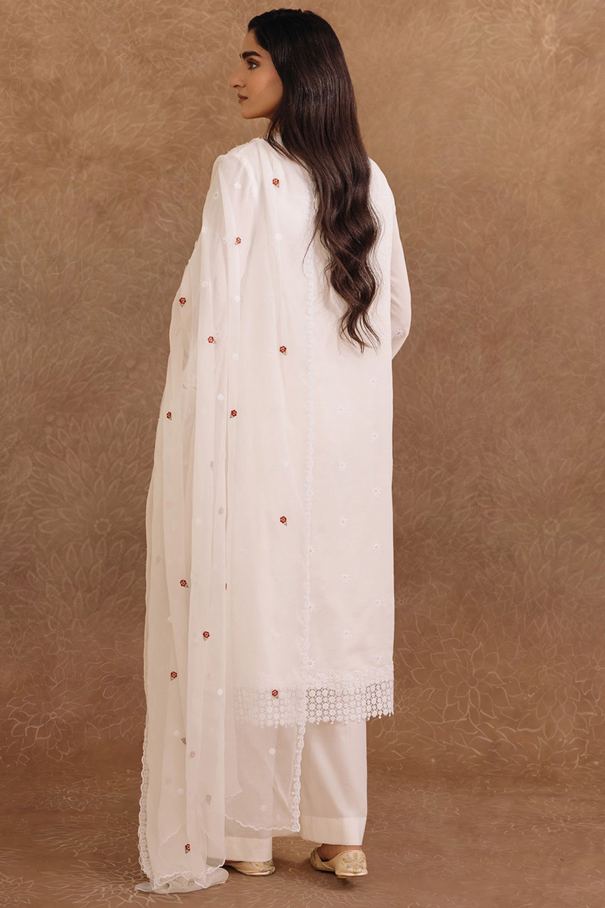 4 Piece - Embroidered Swiss Lawn Suit - MC1203-4 - Shop Now at Kayseria