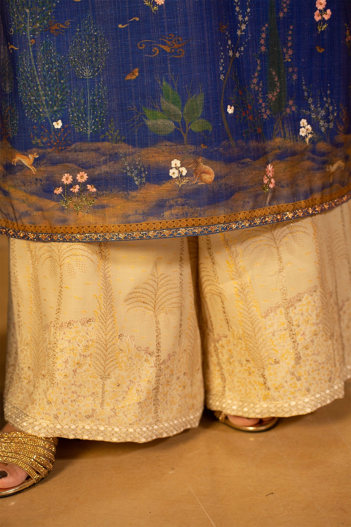 3 Piece - Printed & Embroidered Nap Shimmer Suit - MCP1513 - Shop Now at Kayseria
