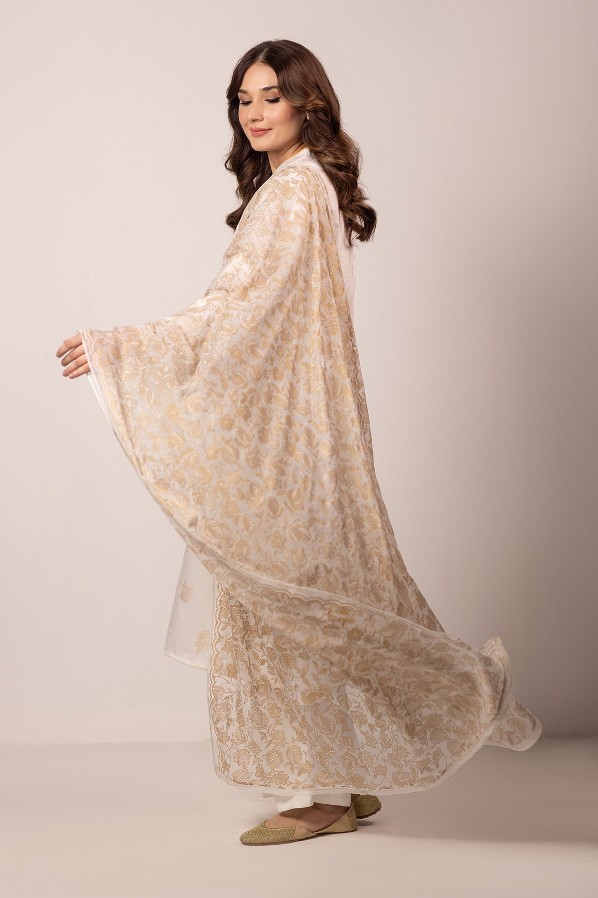 2 Piece - Embroidered Jacquard Suit - MCP-1302-2 - Shop Now at Kayseria