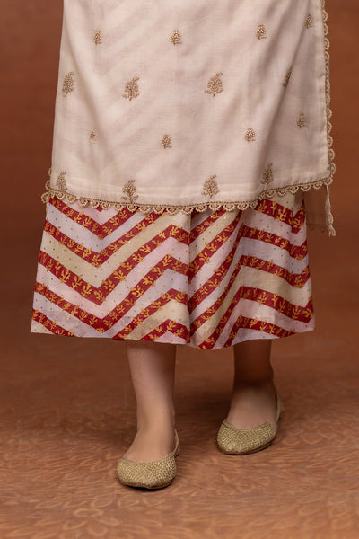 Printed Dhaka Malmal Trousers - MCP-1334-34 - Shop Now at Kayseria