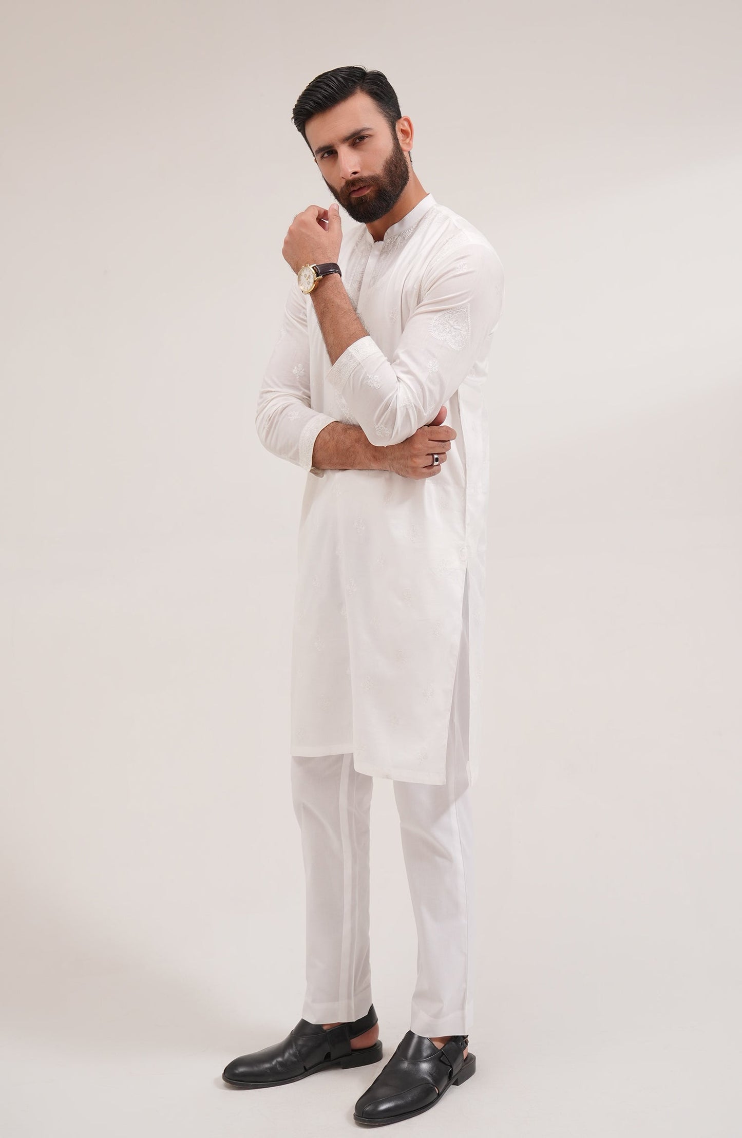 Men's Lawn Embroidered Kurta - SMK711125