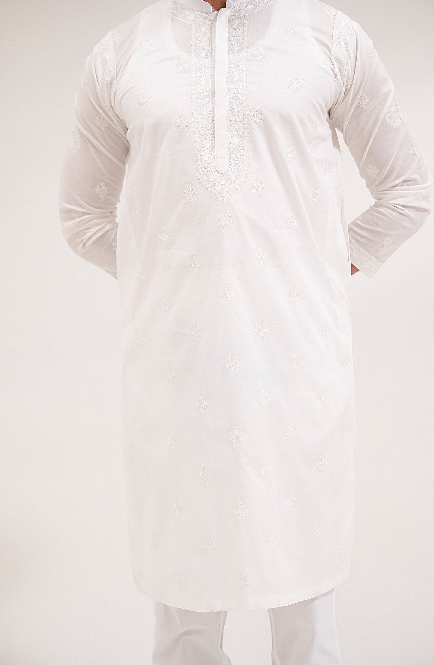 Men's Lawn Embroidered Kurta - SMK711125