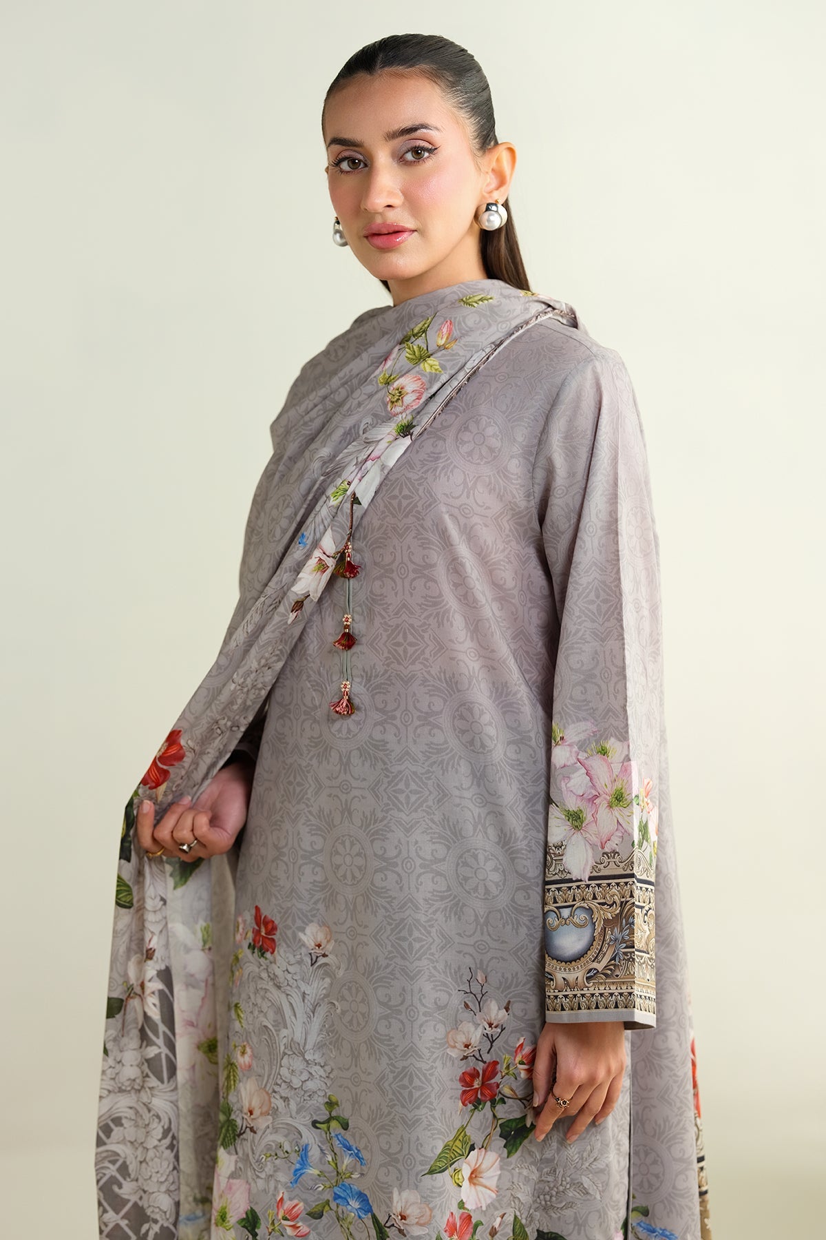 3 Piece - Printed Lawn Suit - X6143 - Shop Now at Kayseria