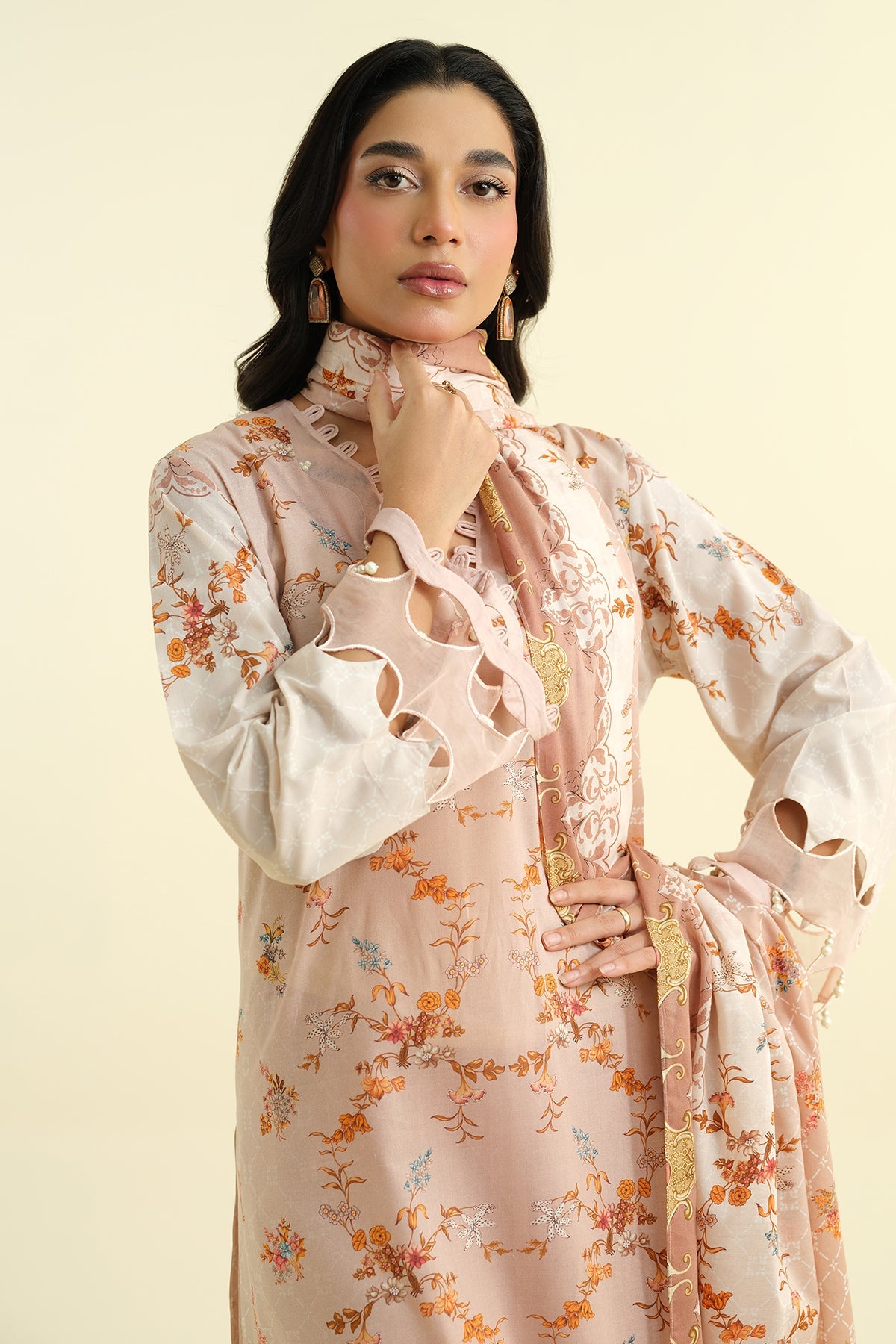 3 Piece - Printed Lawn Suit - X6157 - Shop Now at Kayseria