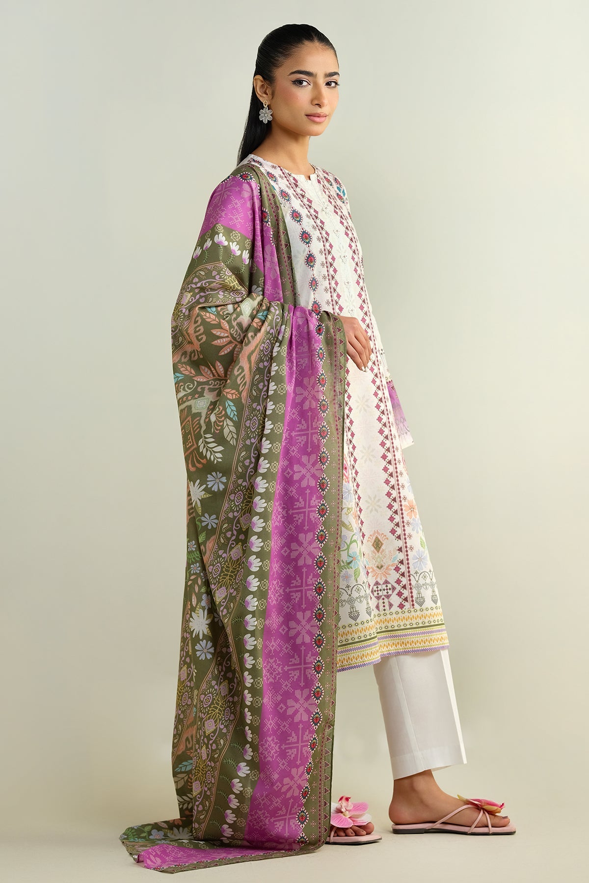 3 Piece - Printed Lawn Suit - X6160 - Shop Now at Kayseria