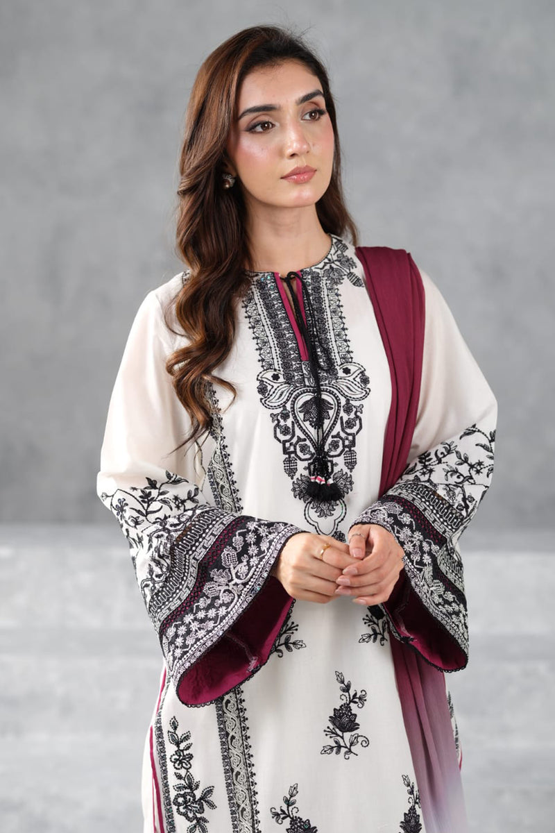 LAWN | EMBROIDERED
