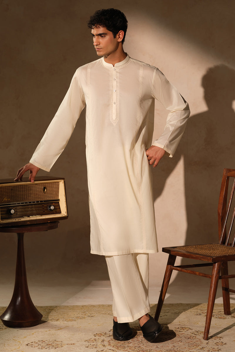 Chikankari Embroidered Kurta - SMK104126