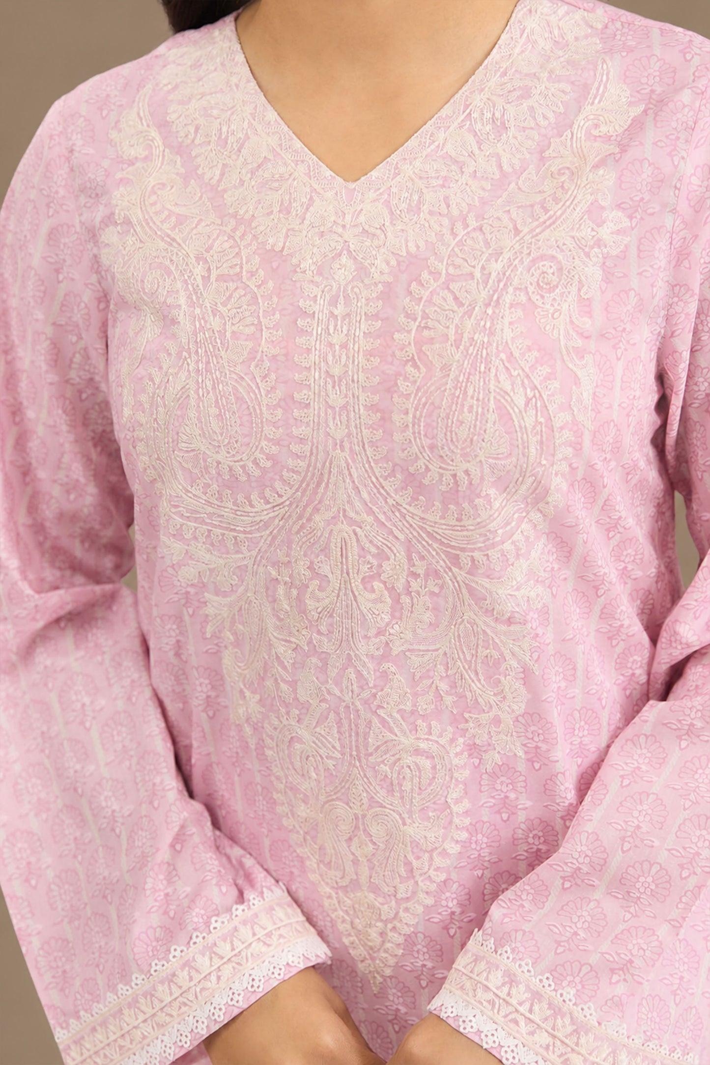 LAWN | EMBROIDERED