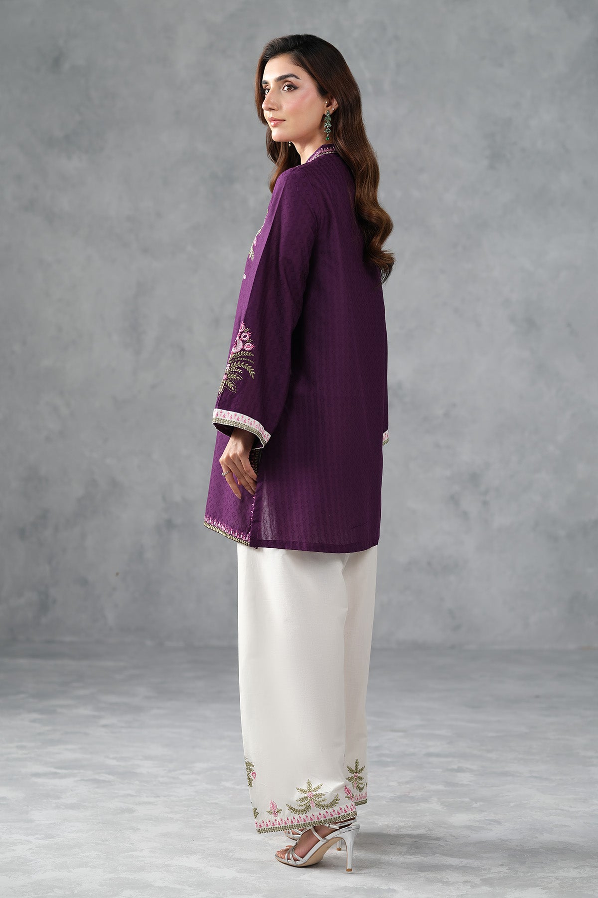 JACQUARD | EMBROIDERED