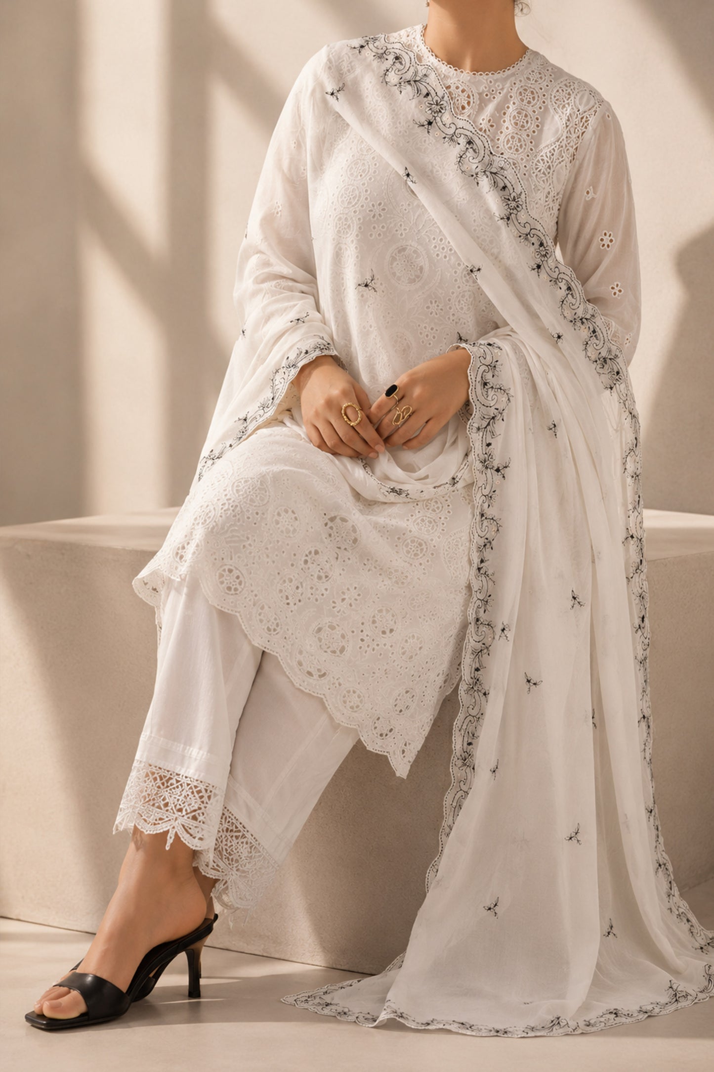 MALMAL | EMBROIDERED