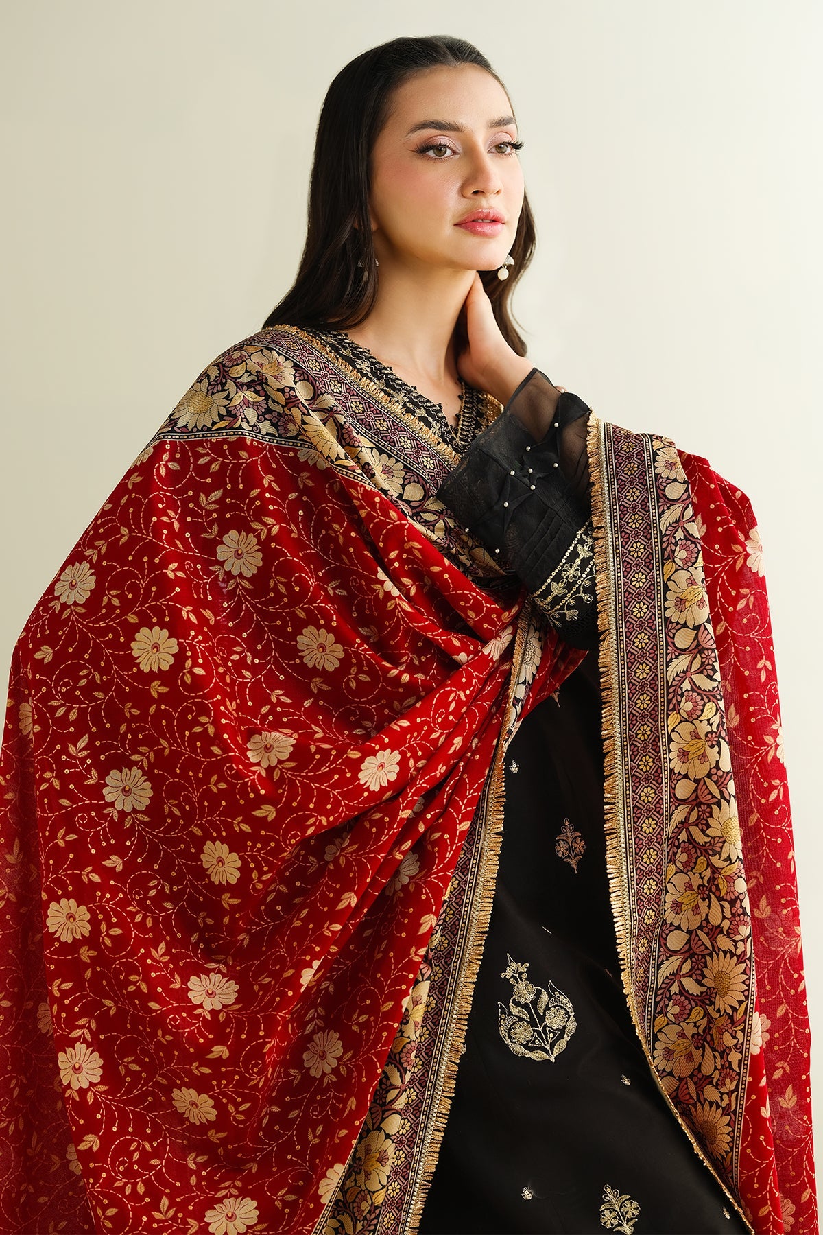 2 Piece - Embroidered Suit - C6126 - Shop Now at Kayseria