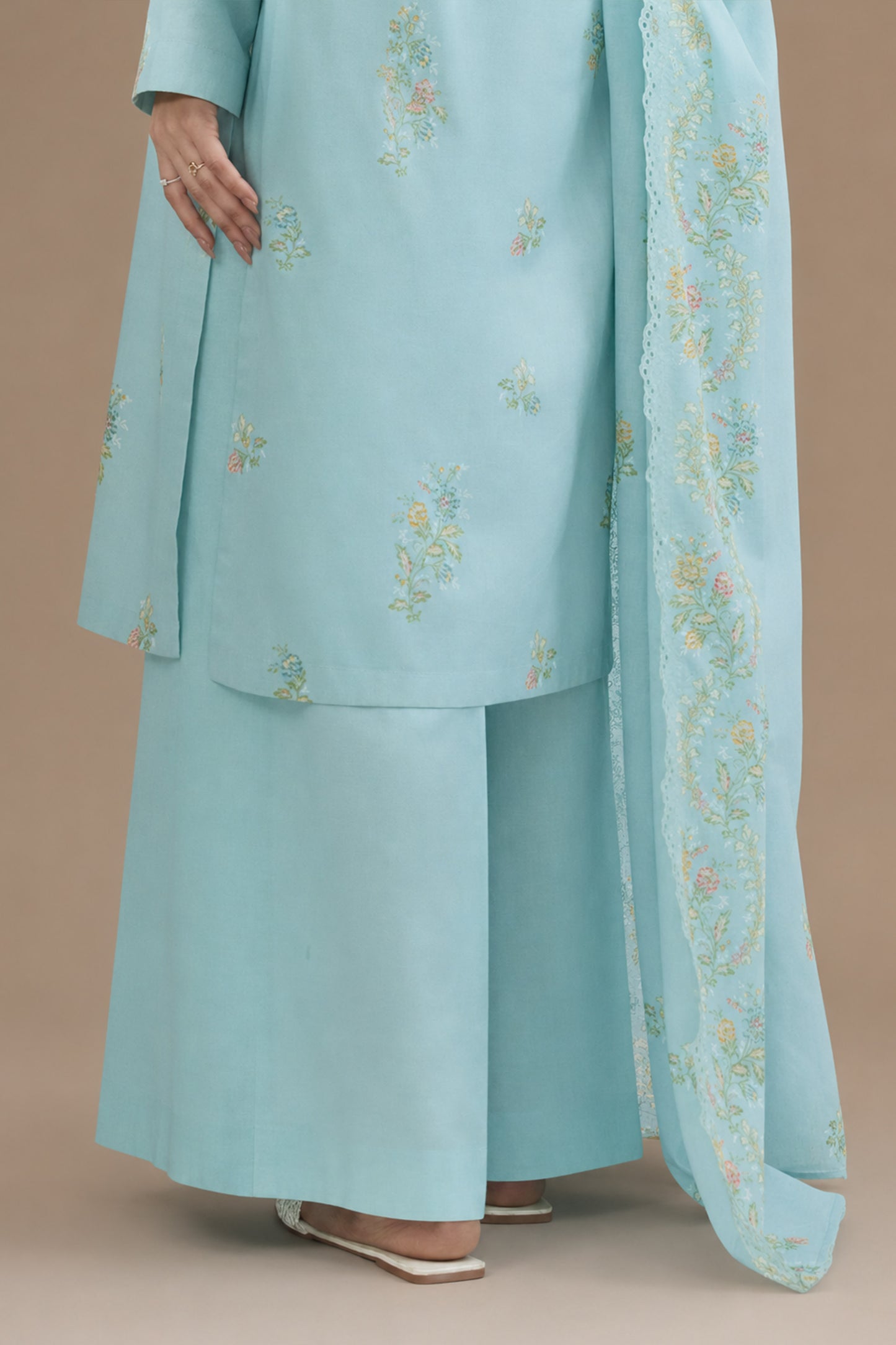 LAWN | EMBROIDERED
