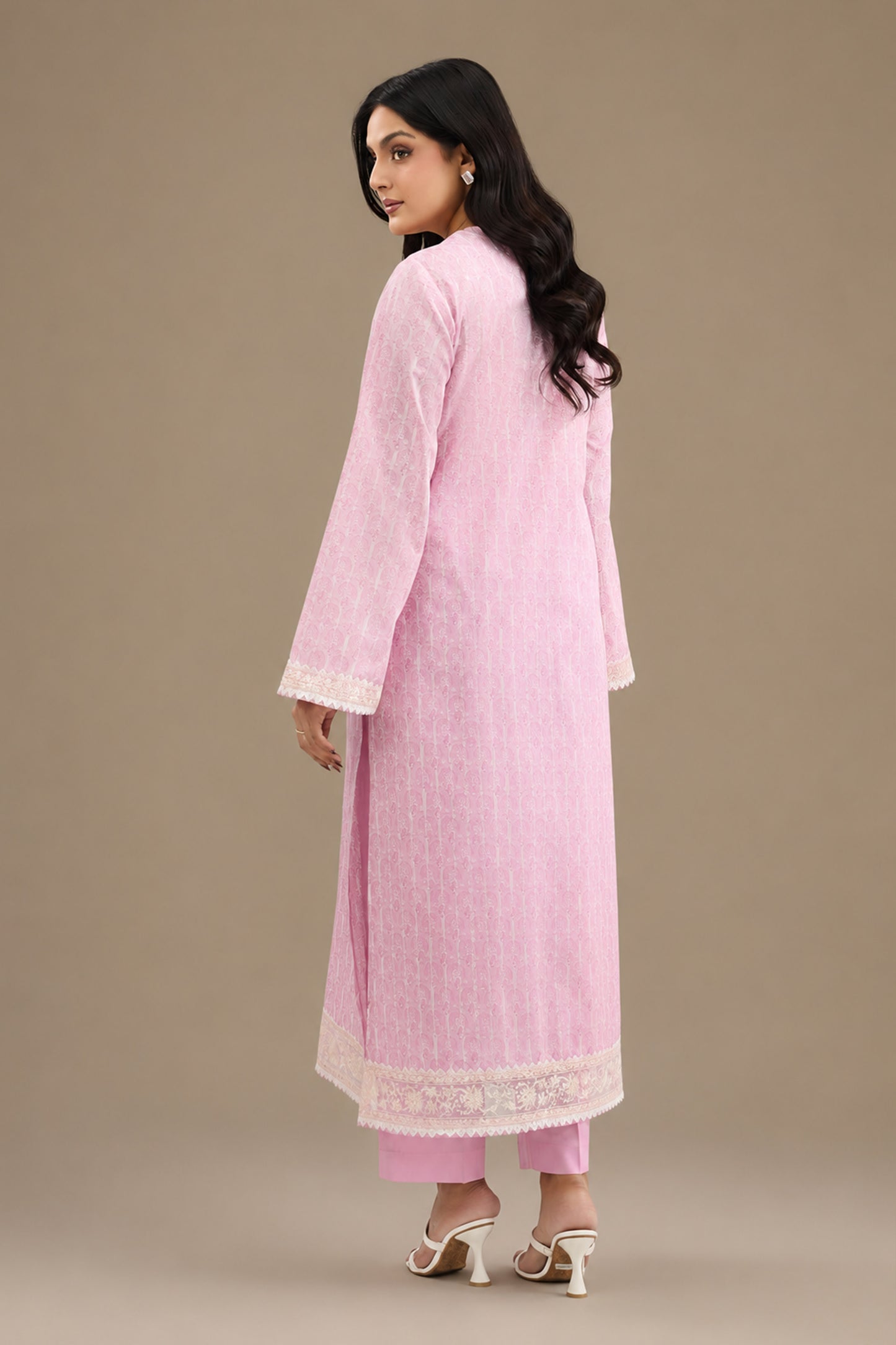 LAWN | EMBROIDERED