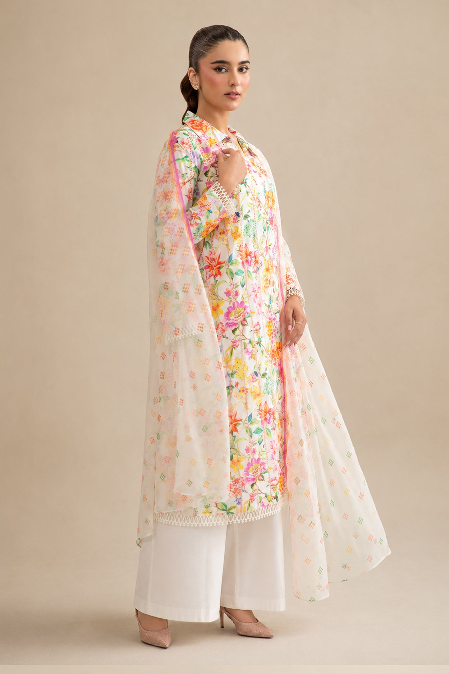 LAWN  |  EMBROIDERED