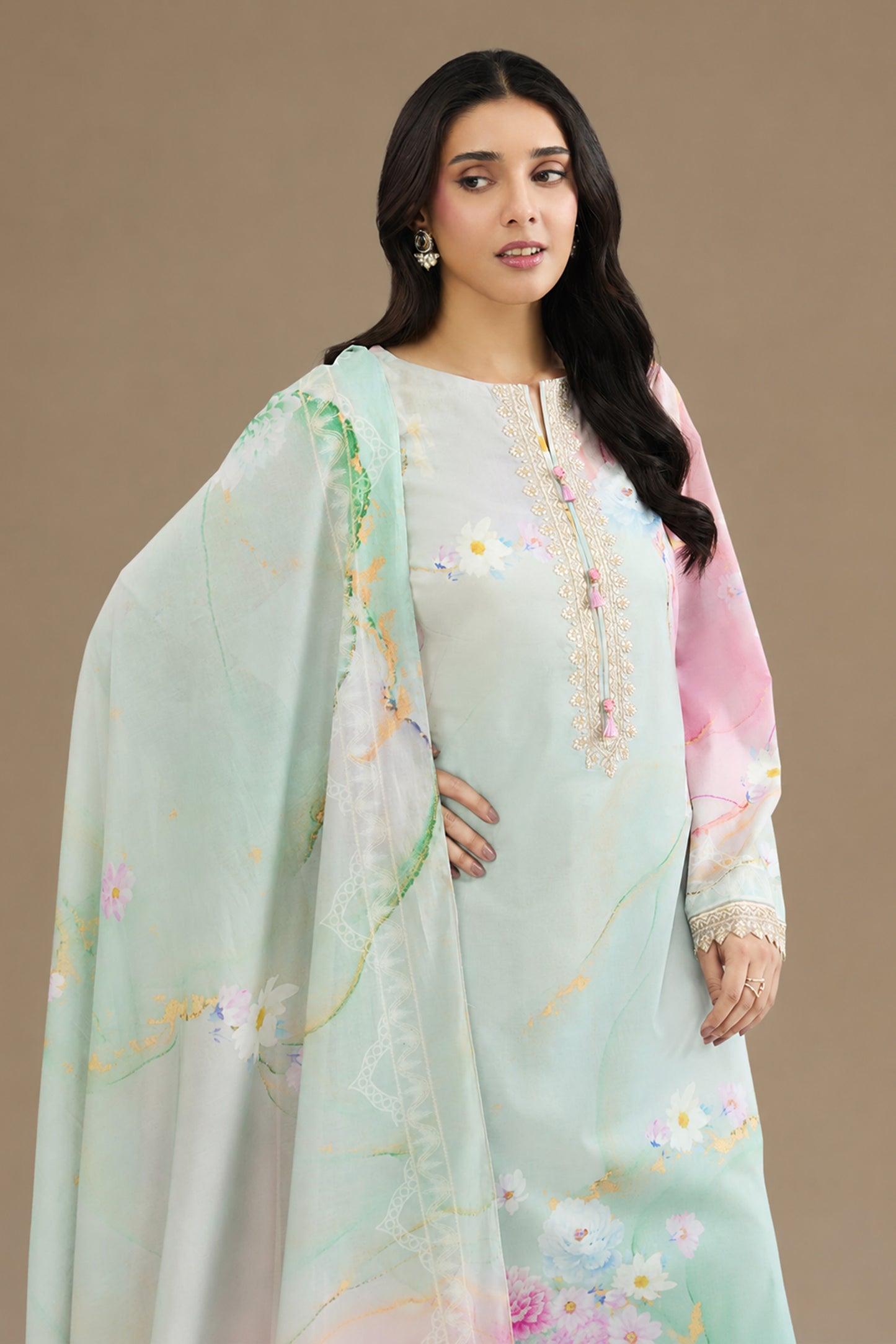 LAWN | EMBROIDERED